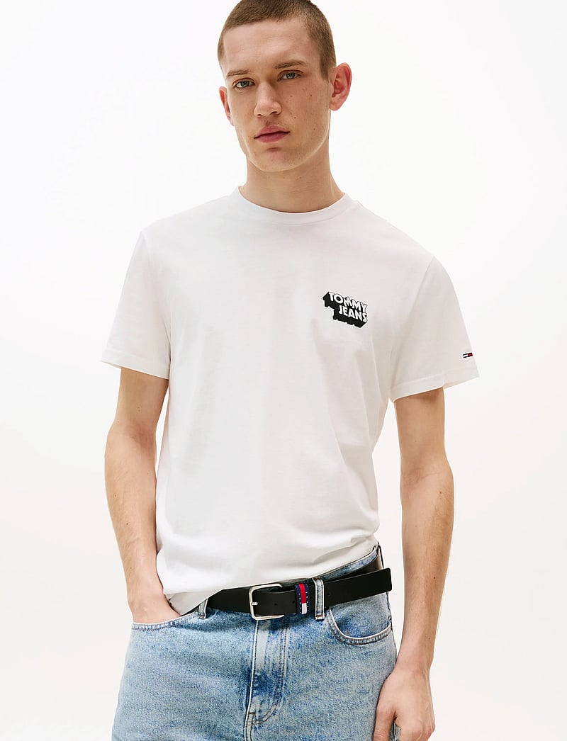 Tommy Jeans - TJM SLIM STACK LOGO TEE EXT - kortærmede t-shirts - ecru - 0