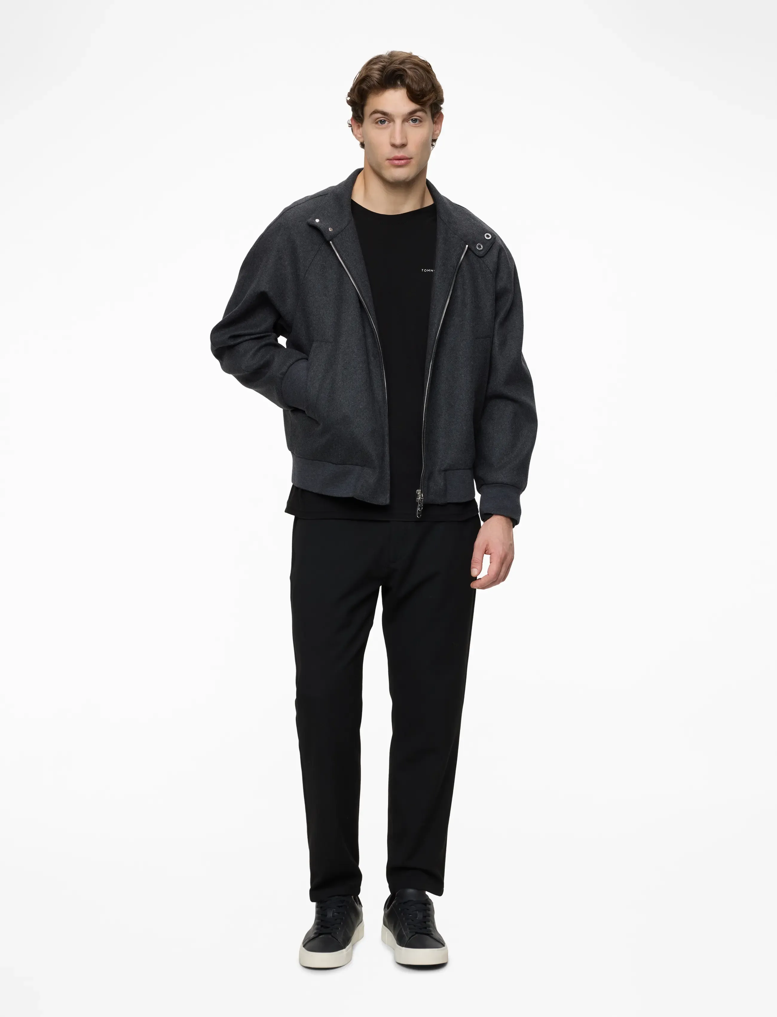 Tommy Jeans Tjm Slim Chest Linear Ls Tee Ext, Mænd, Langærmet T-shirt, Sort, Str: L