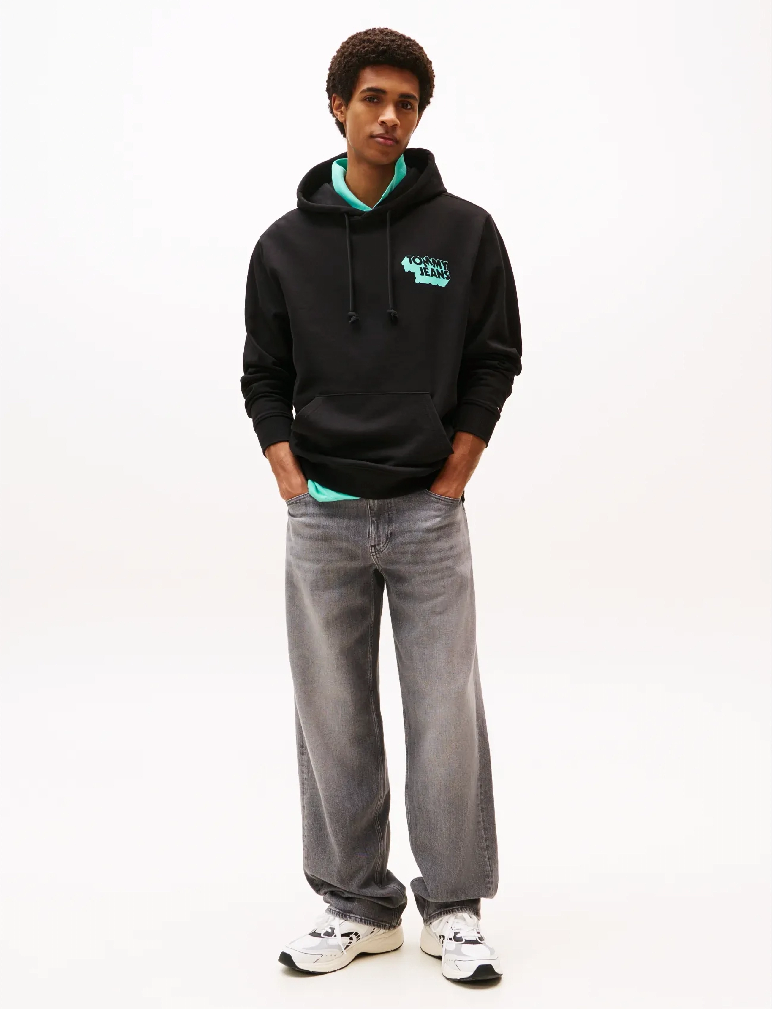 Tommy Jeans - TJM STACK BACK LOGO HOODIE EXT - svetarit - black - 2