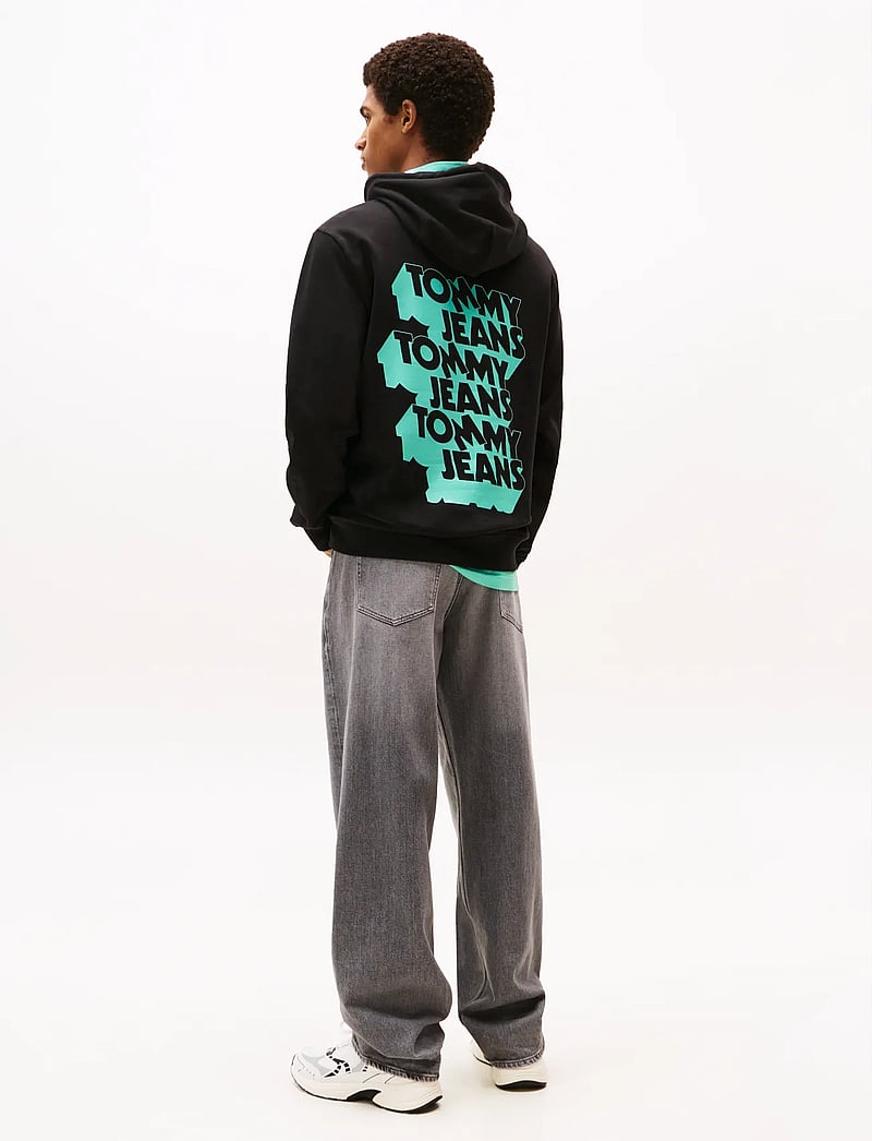 Tommy Jeans - TJM STACK BACK LOGO HOODIE EXT - hættetrøjer - black - 3