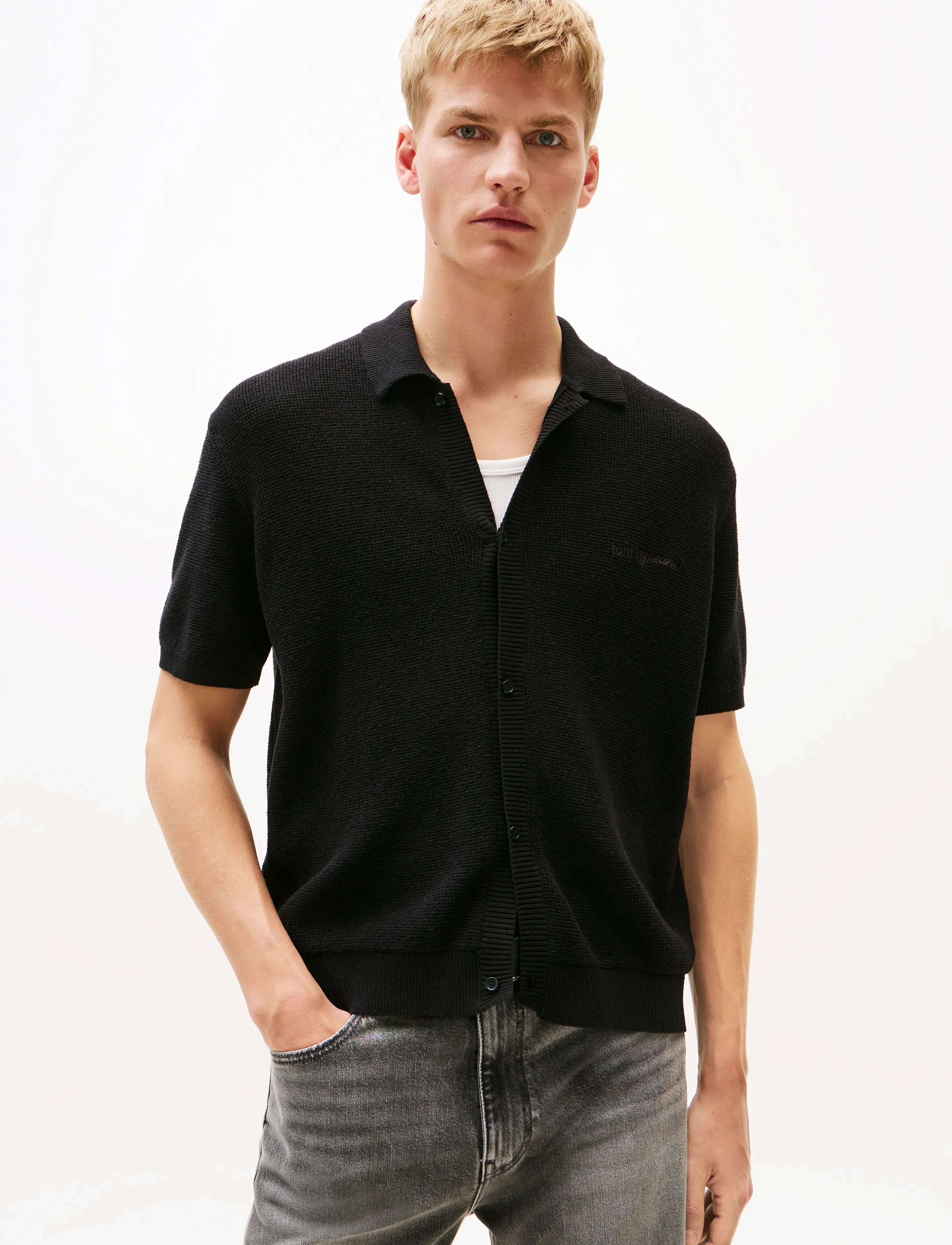 Tommy Jeans Tjm 90S Script Ss Shirt Sweater, L, Shirts, Schwarz - Short-sleeved Männerswear