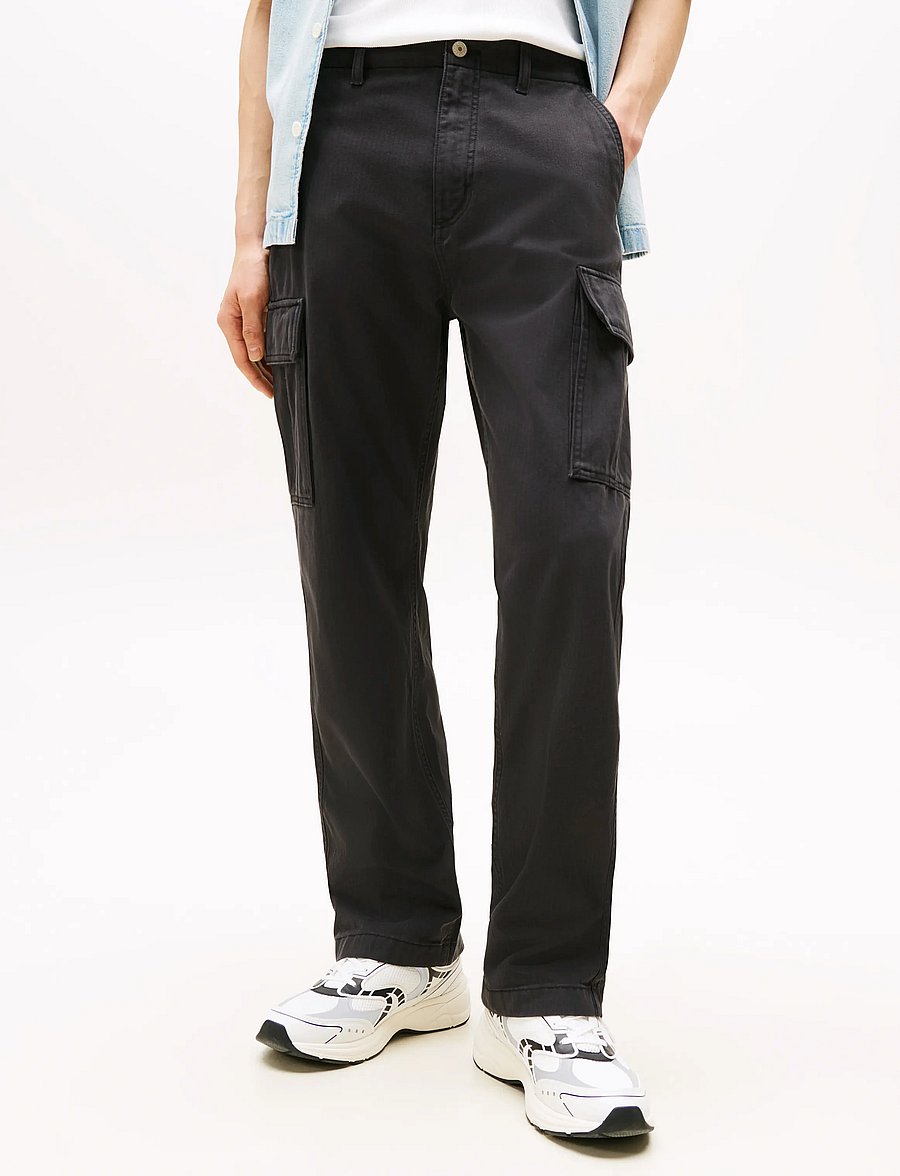 Tommy Jeans - TJM OTIS HERRINGBONE CARGO PANTS - cargo-püksid - black - 0