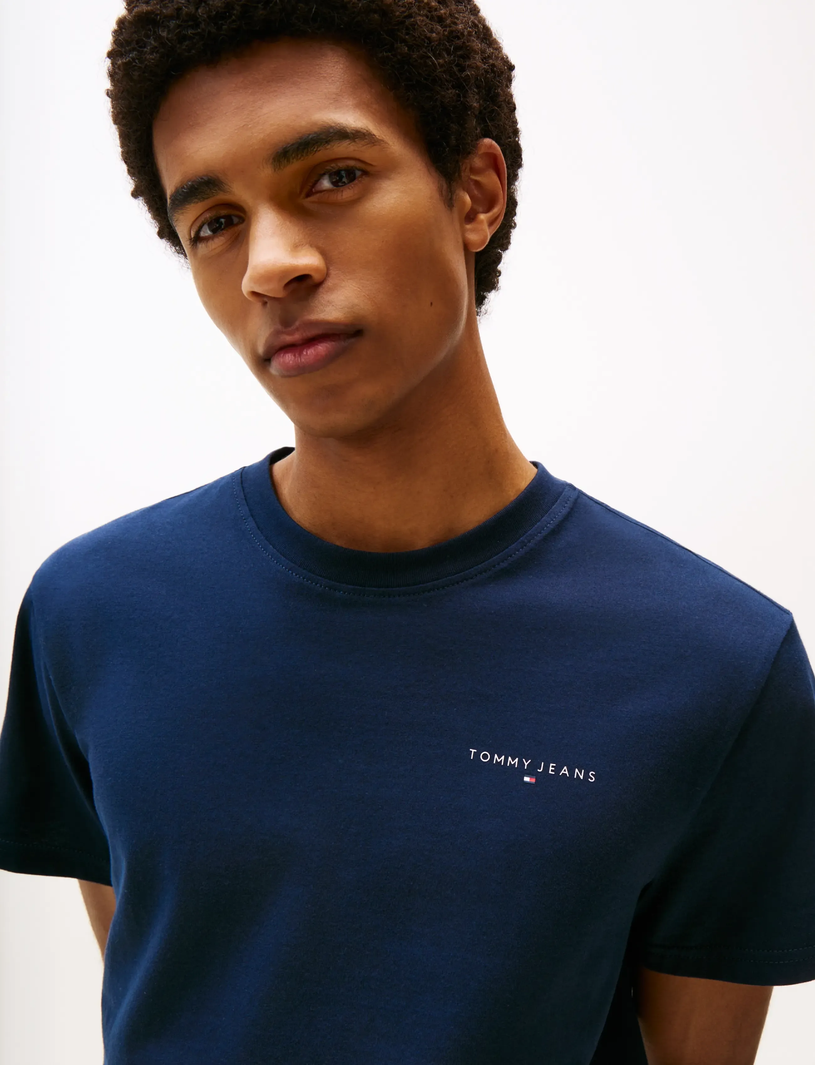 Tommy Jeans - TJM SLIM LINEAR CHEST TEE EXT - kortærmede t-shirts - dark blue - 4