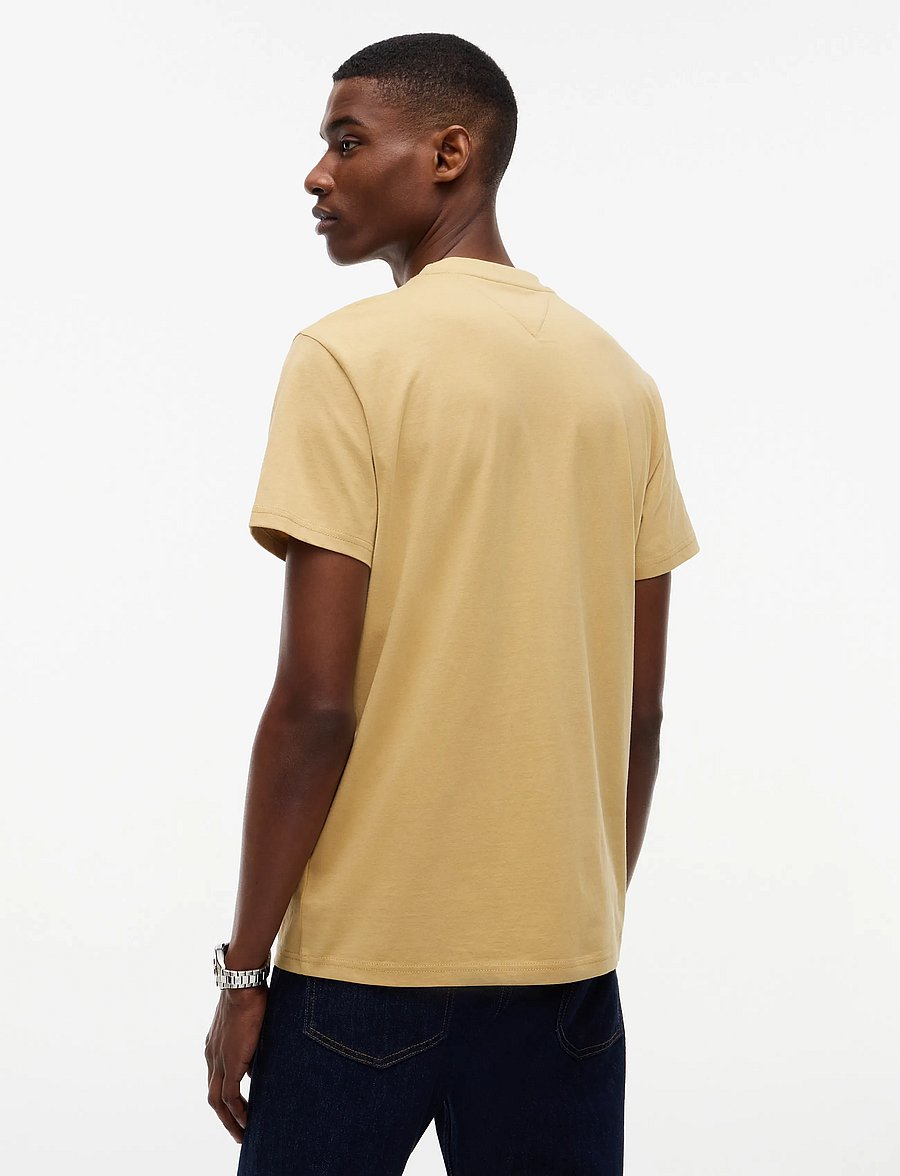 Tommy Jeans - TJM SLIM LINEAR CHEST TEE EXT - krótki rękaw - sandy beige - 2