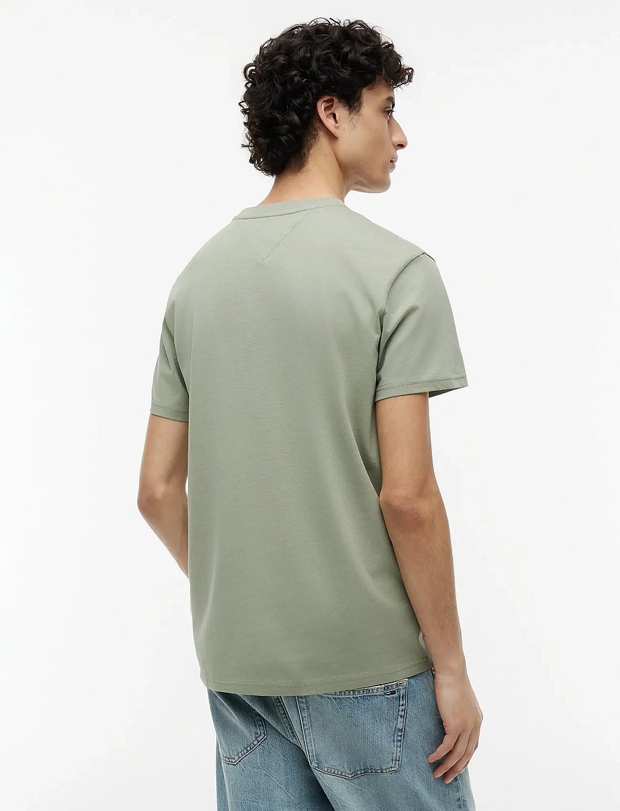 Tommy Jeans - TJM SLIM LINEAR CHEST TEE EXT - lühikeste varrukatega t-särgid - spring olive - 2