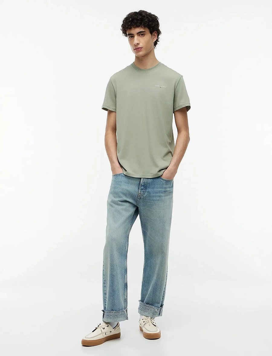 Tommy Jeans - TJM SLIM LINEAR CHEST TEE EXT - lühikeste varrukatega t-särgid - spring olive - 4