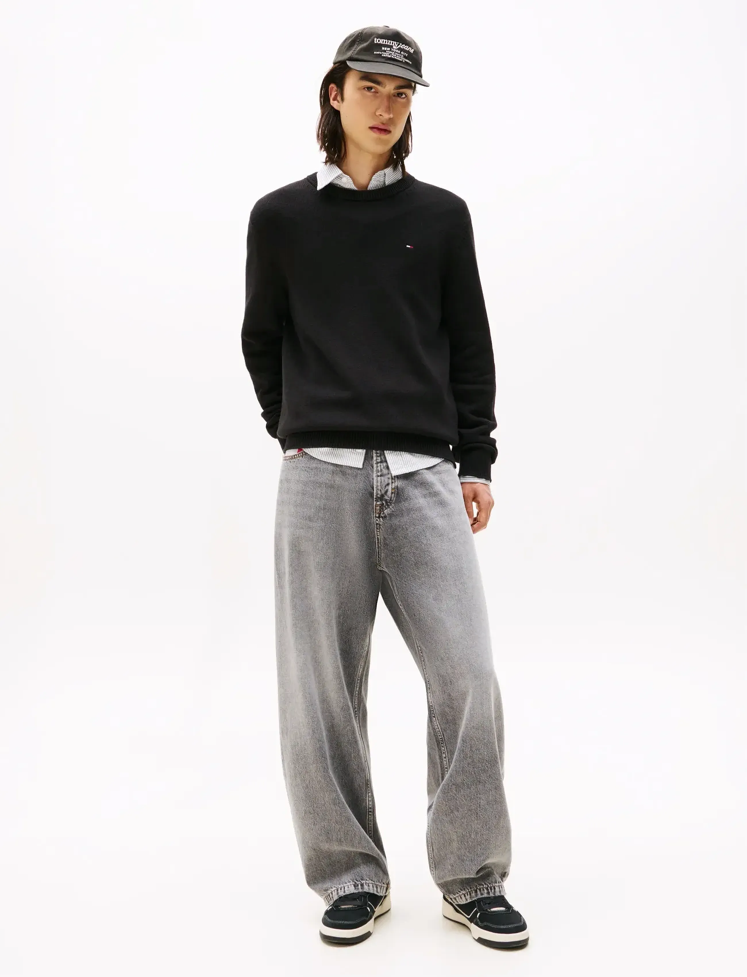 Tommy Jeans - TJM SLIM ESS SWEATER EXT - rundhalsad - black - 2