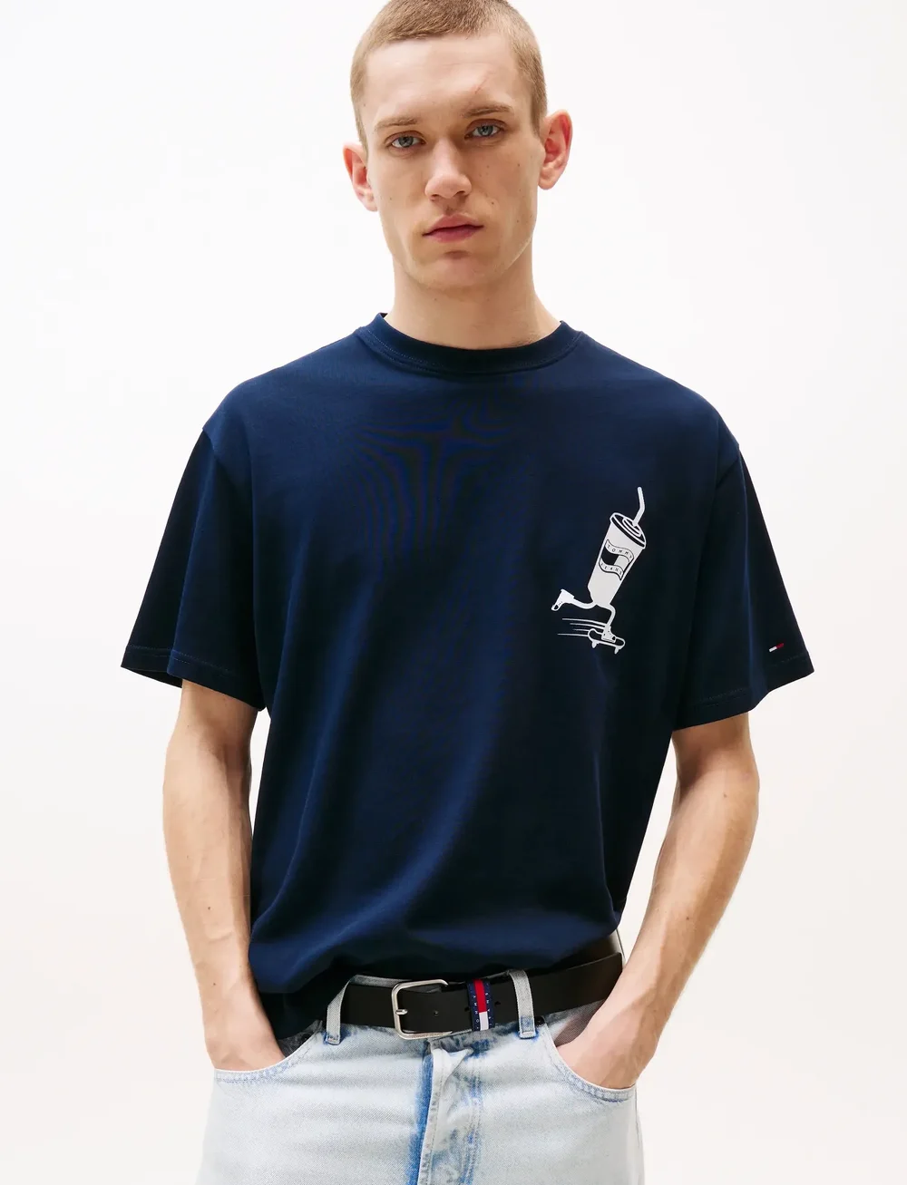 Tommy Jeans - TJM RLX SKATER BACK GRAPHIC TEE - kortærmede t-shirts - dark night navy - 0