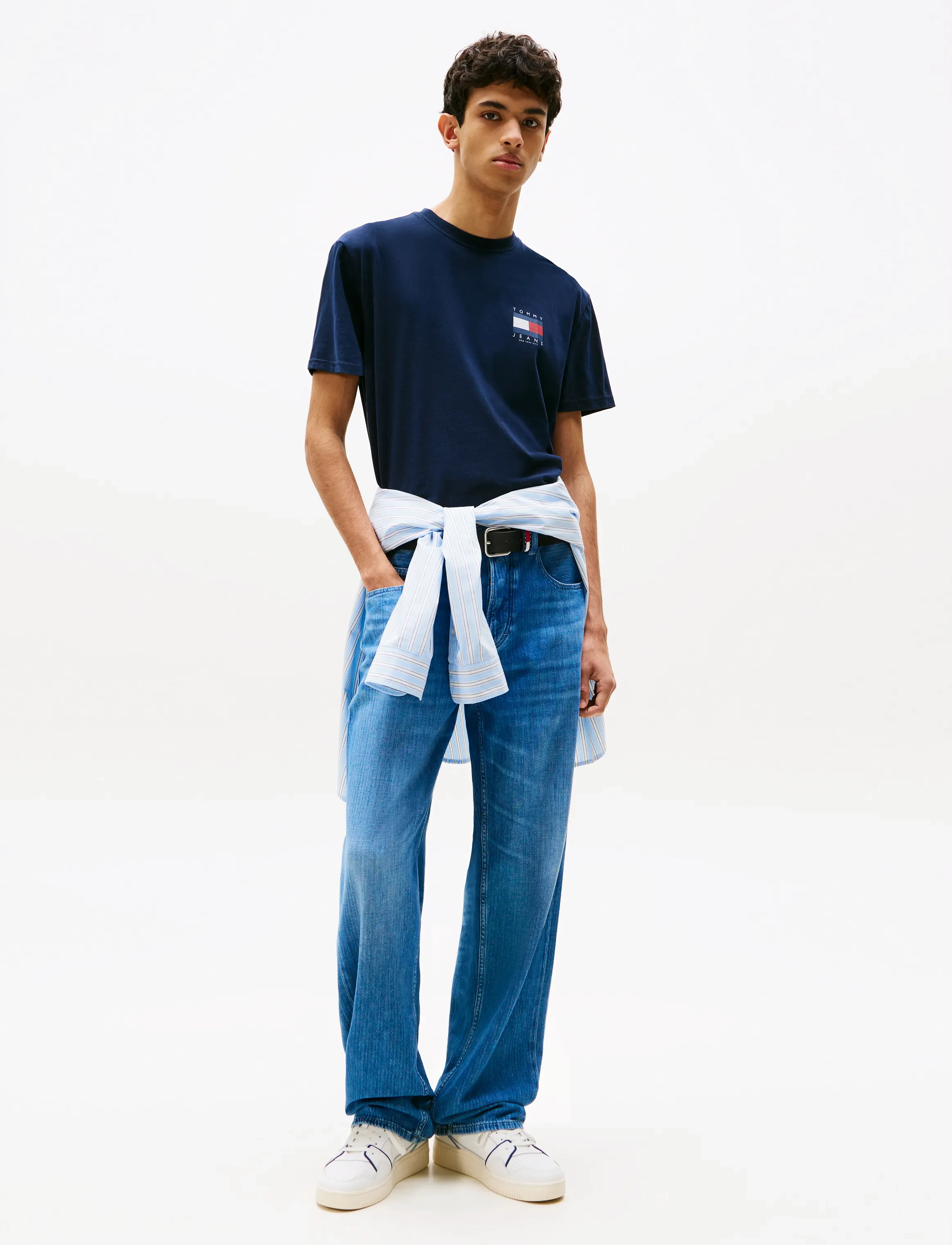 Tommy Jeans - TJM REG FLAG GRAPH BCKPRNT T EXT - kurzärmelige t-shirts - dark night navy - 2