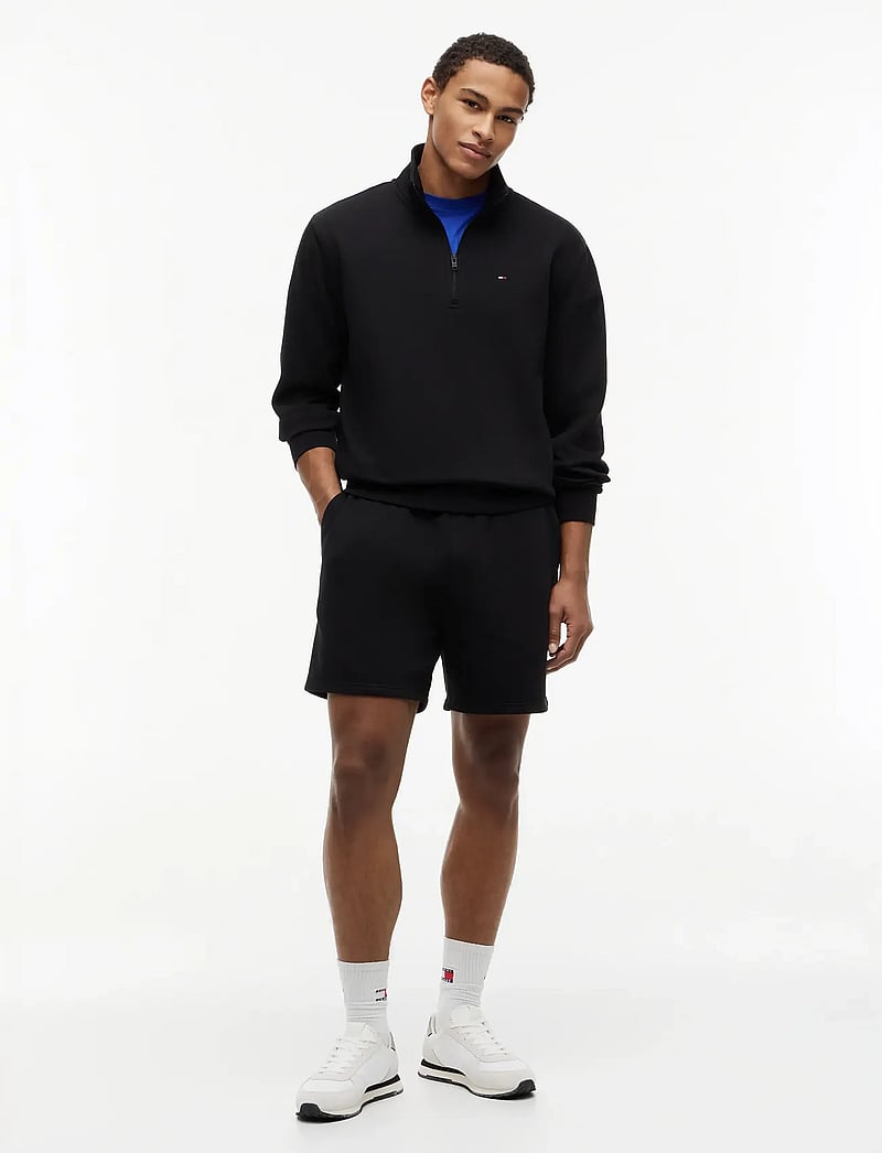 Tommy Jeans - TJM S FLAG BEACH SHORT EXT - sweatshorts - black - 4
