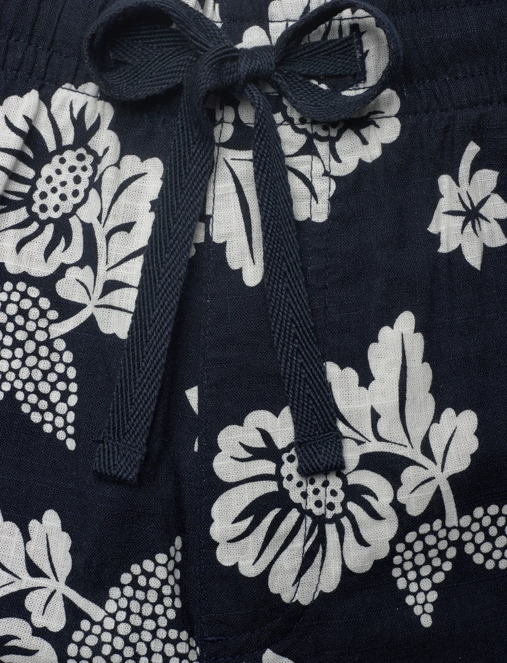 Tommy Jeans - TJM SLUB AOP BEACH SHORT EXT - casual shorts - dark night navy aop - 4