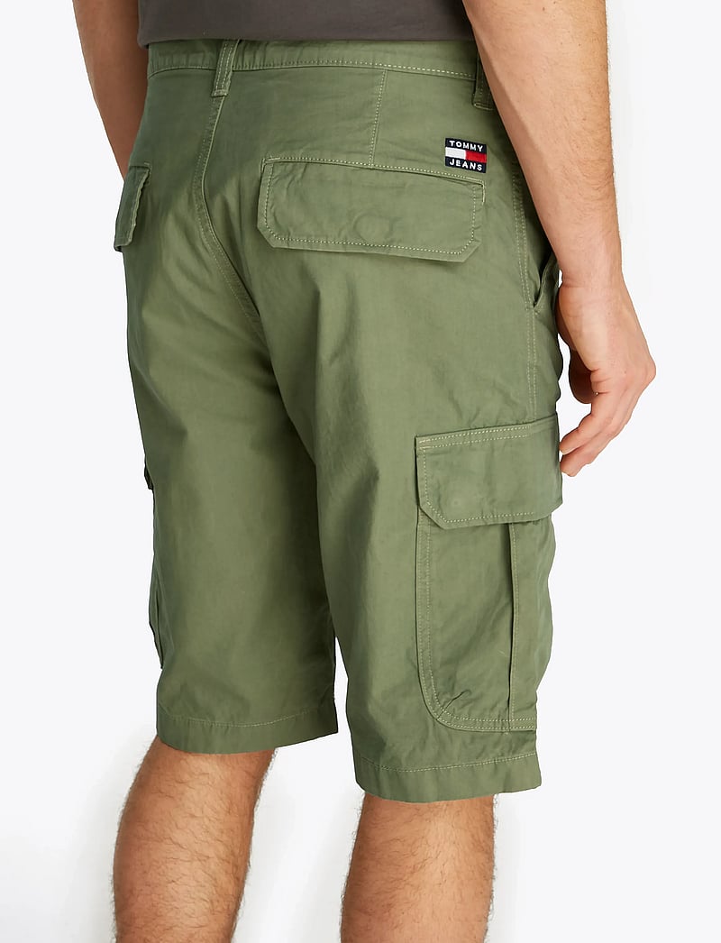 Tommy Jeans - TJM OTIS TWILL REG CARGO SHORT - cargo shorts - aruba green - 5