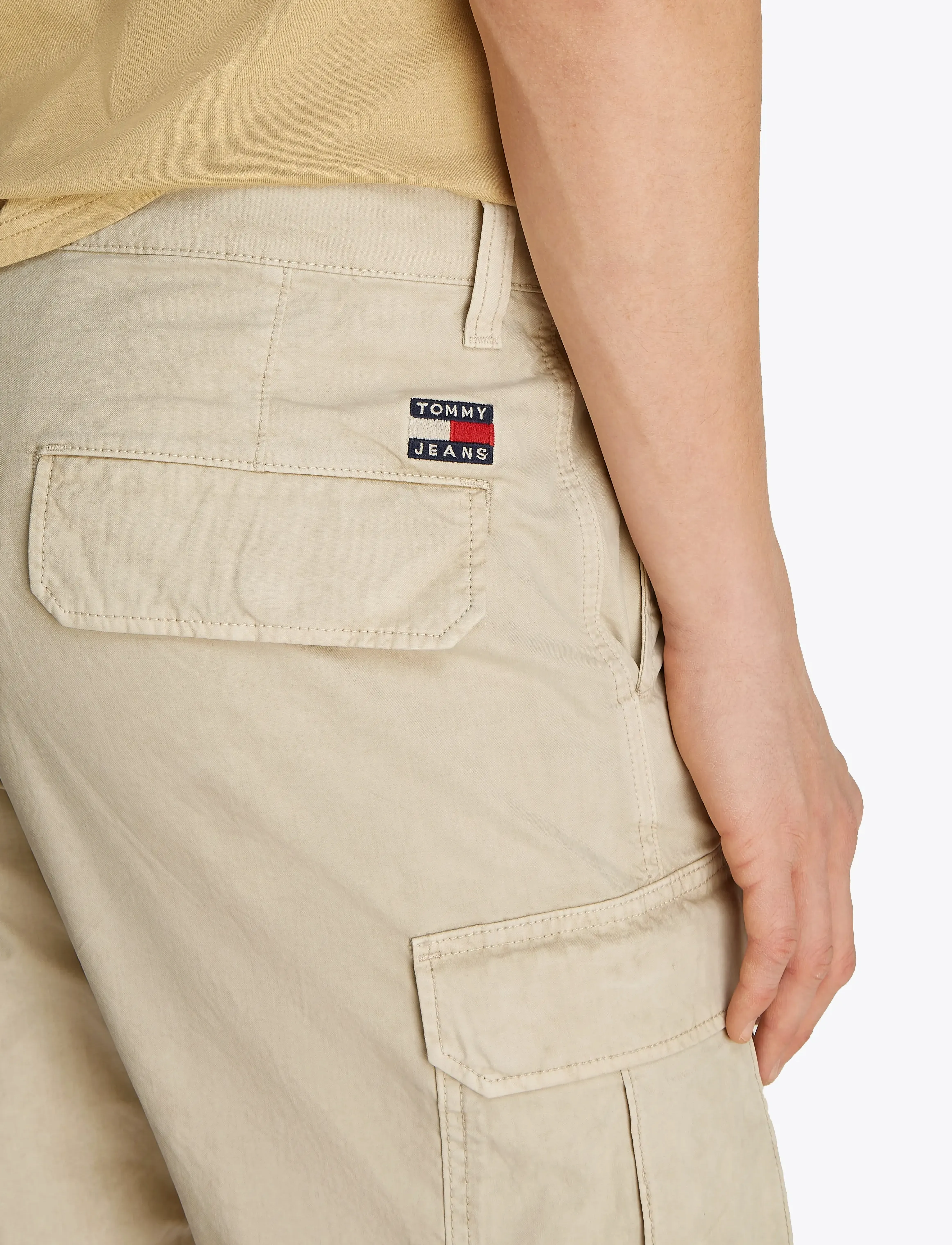 Tommy Jeans - TJM OTIS TWILL REG CARGO SHORT - lühikesed kargopüksid - newsprint - 5