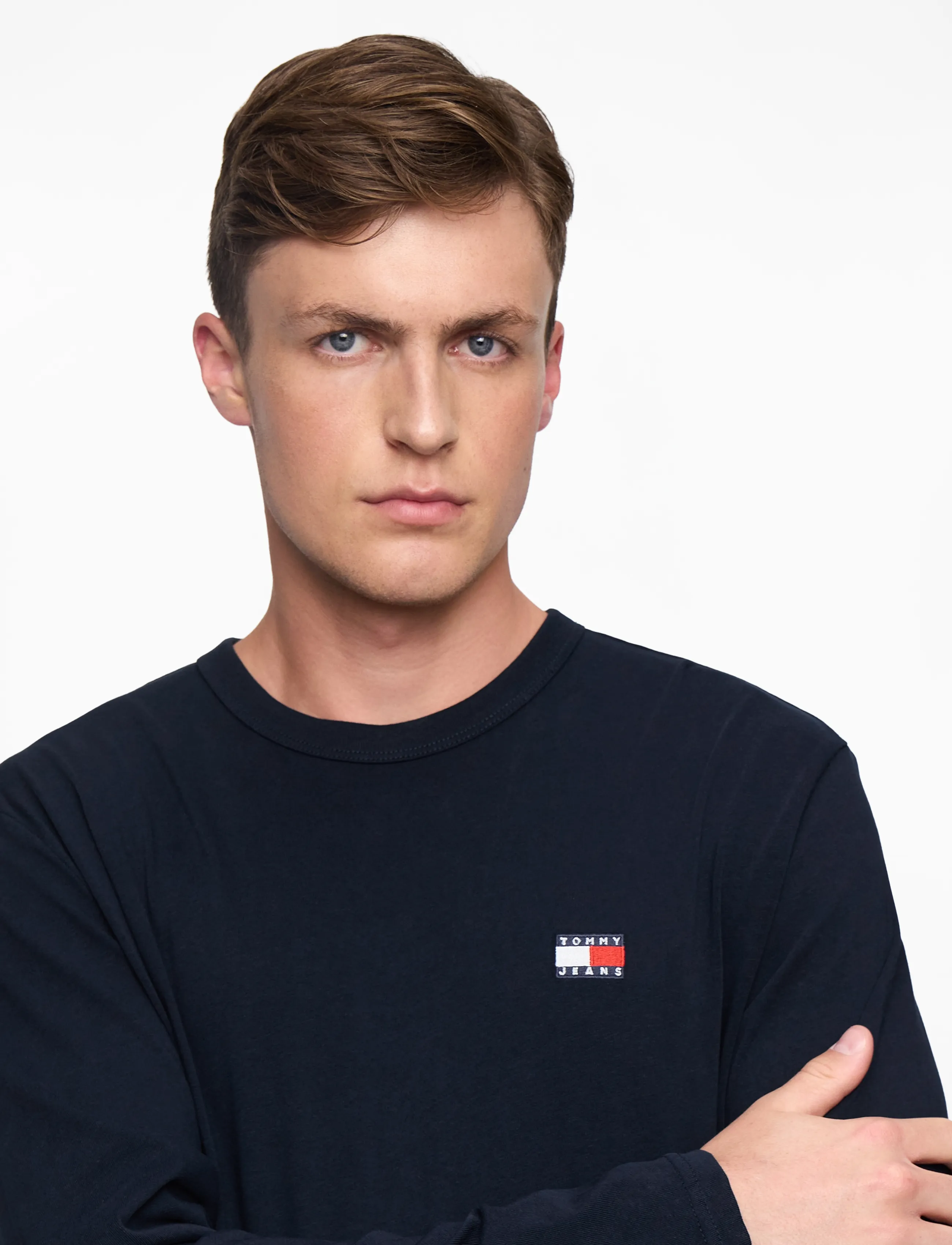 TOMMY JEANS Tjm Reg Badge Tee Ls långärmade t-shirts herr – bild 8