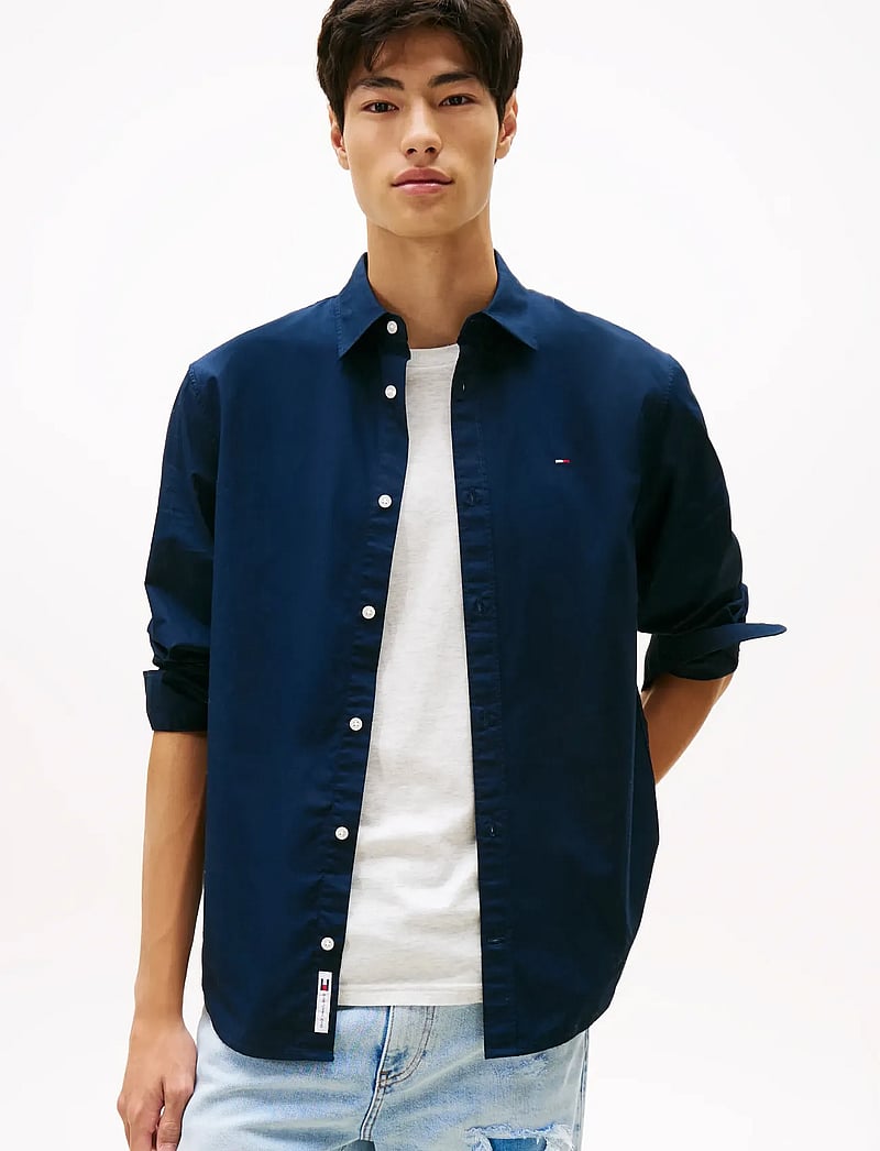 Tommy Jeans - TJM REG POPLIN SHIRT - chemises décontractées - dark blue - 0