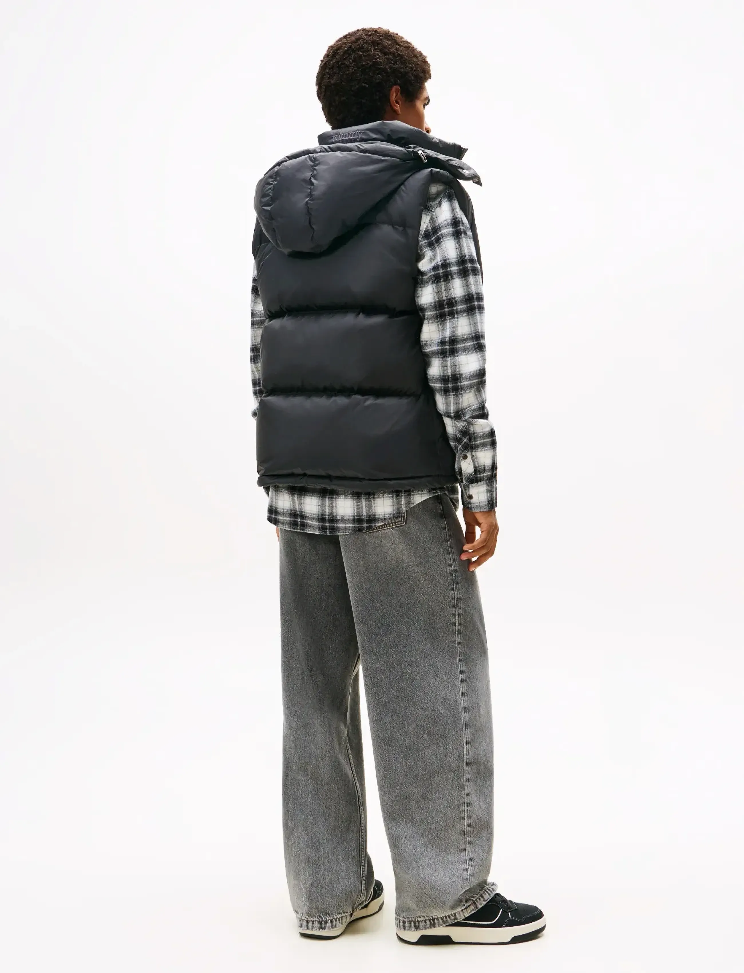 Tommy Jeans - TJM ALASKA DOWN VEST EXT - vesti - black - 4