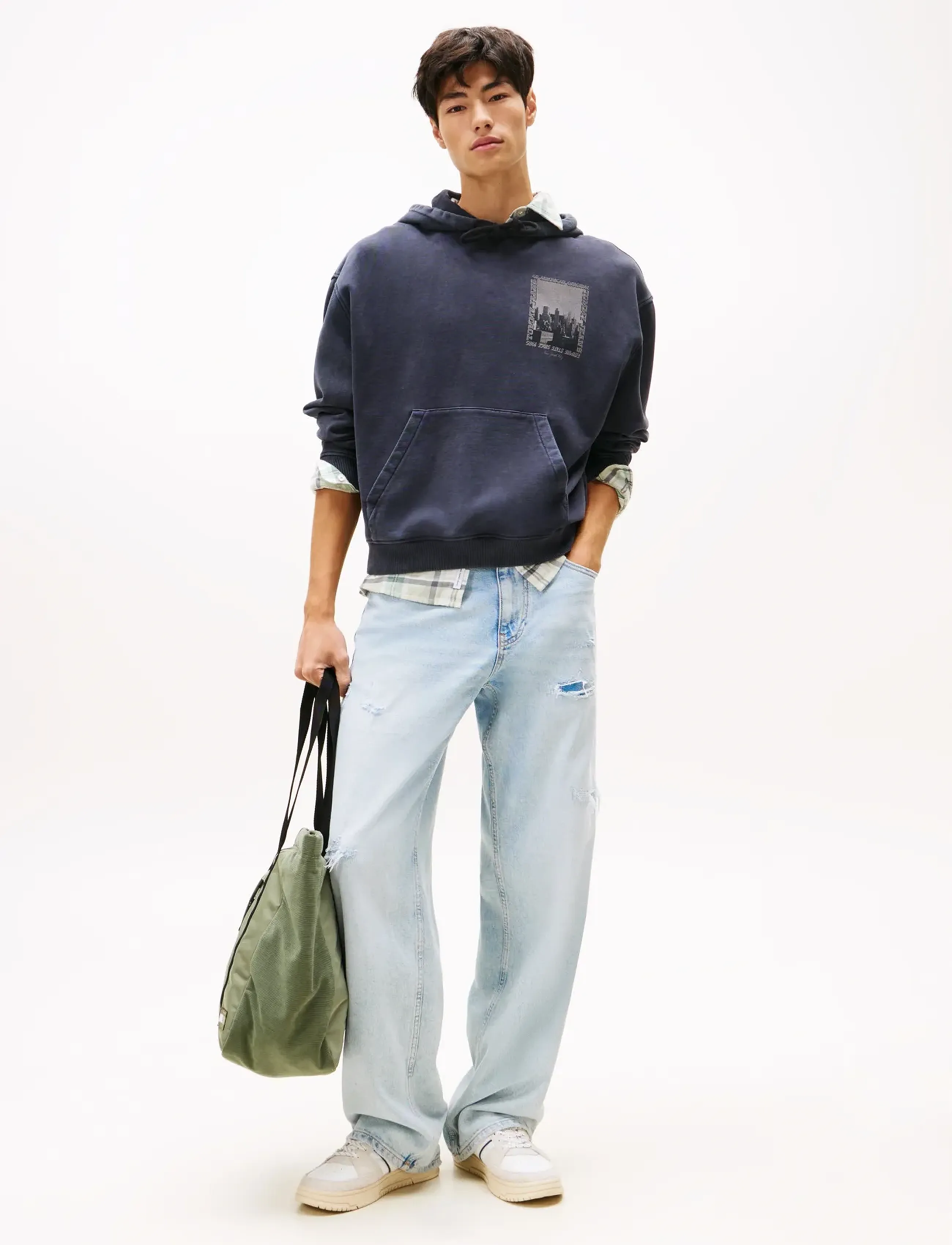 Tommy Jeans - TJM 90S WSHD PHOTO CITY HOOD EXT - sweats à capuche - black - 2