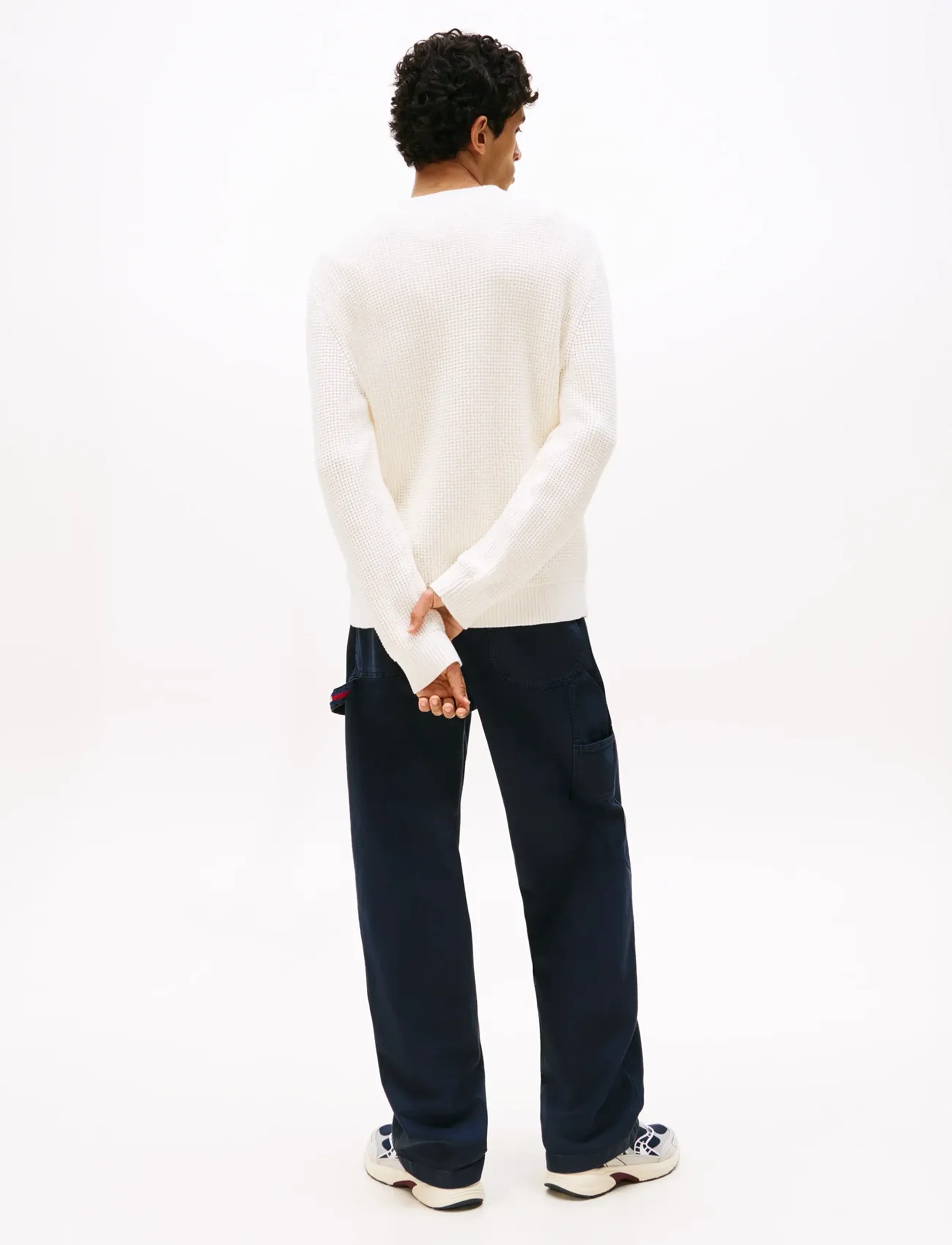 Tommy Jeans - TJM REG SCRIPT CHUNKY SWEAT - kringlótt hálsmál  - ancient white - 3