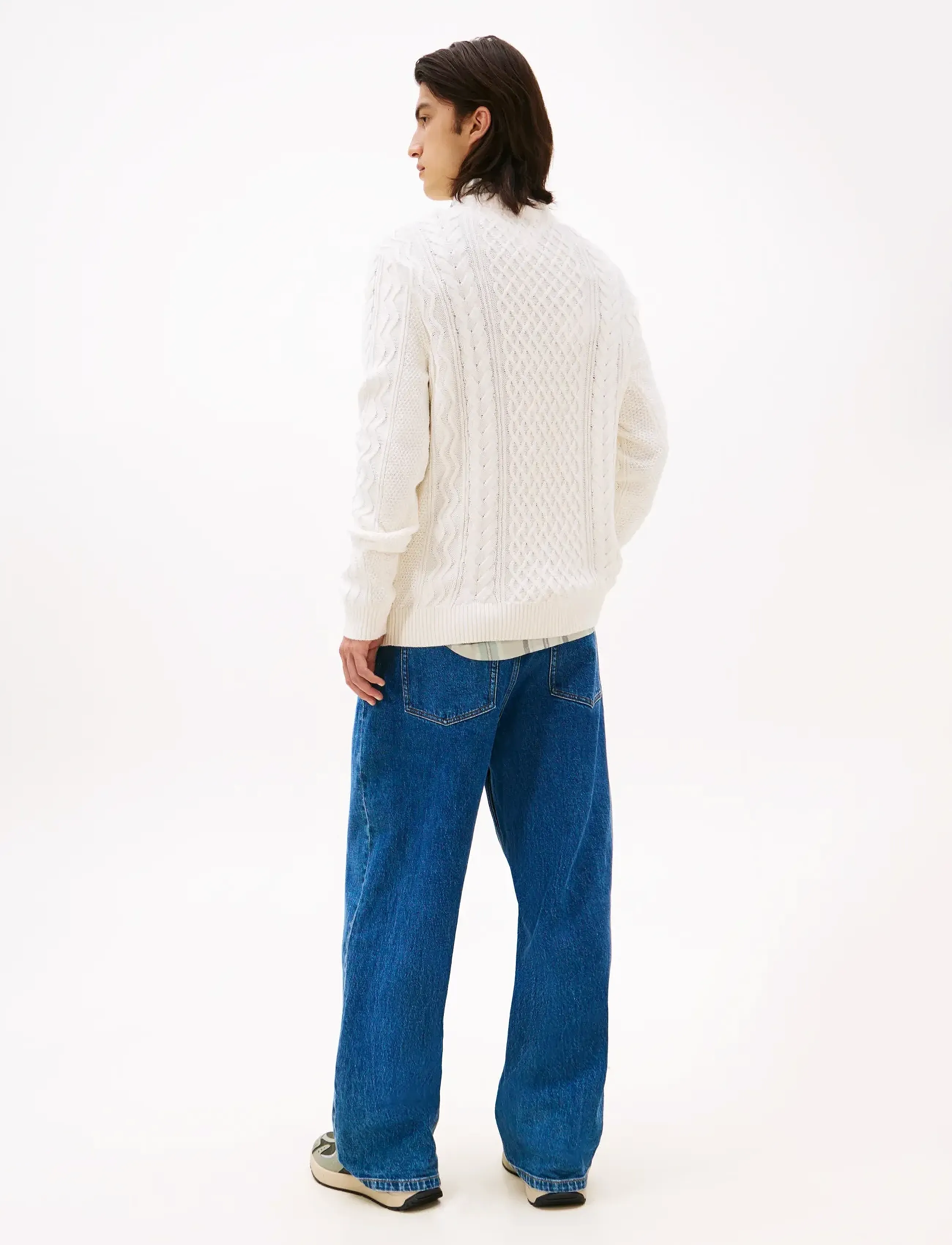 Tommy Jeans - TJM SLM BADGE CABLE KNIT SWEATER - rund hals - ancient white tonal - 3