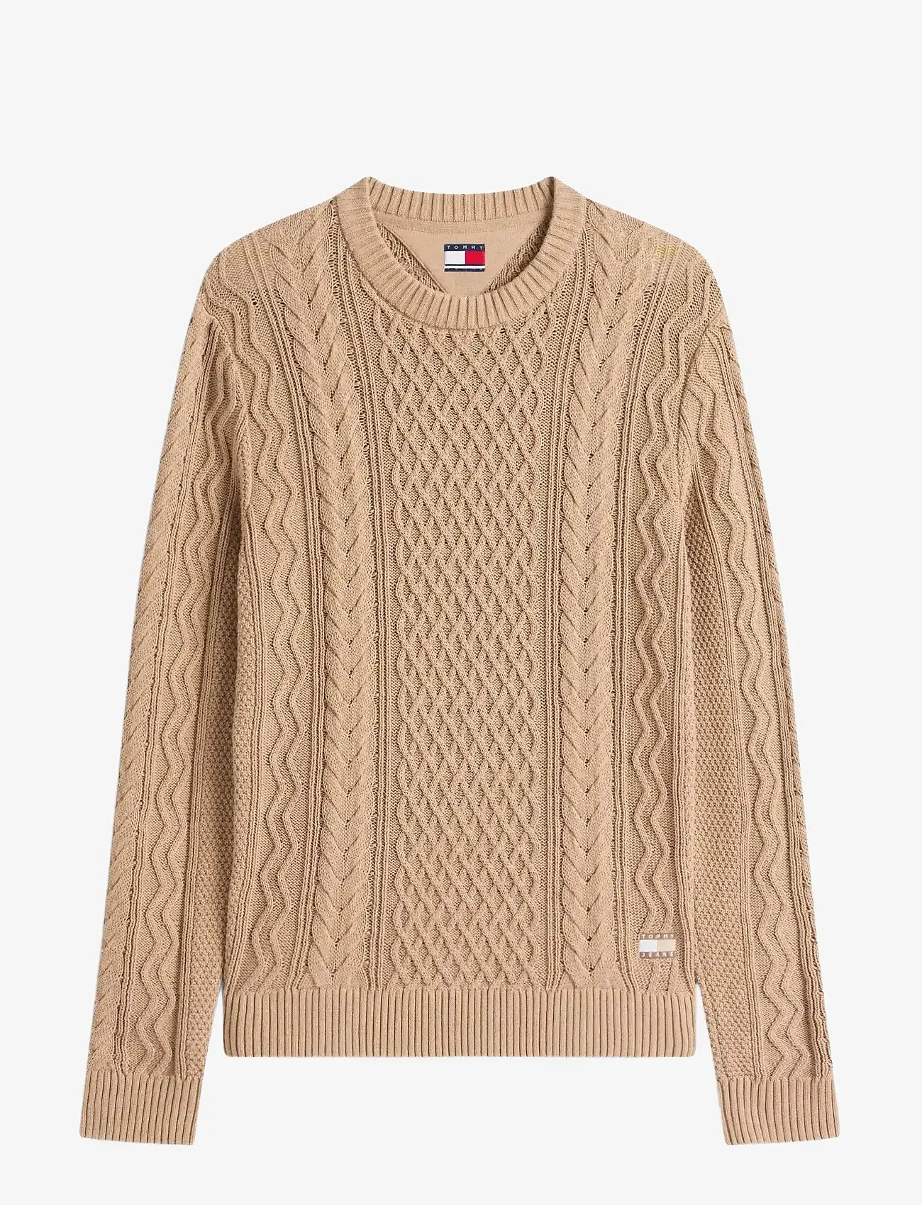 Tommy Jeans - TJM SLM BADGE CABLE KNIT SWEATER - round necks - coastal taupe tonal - 1