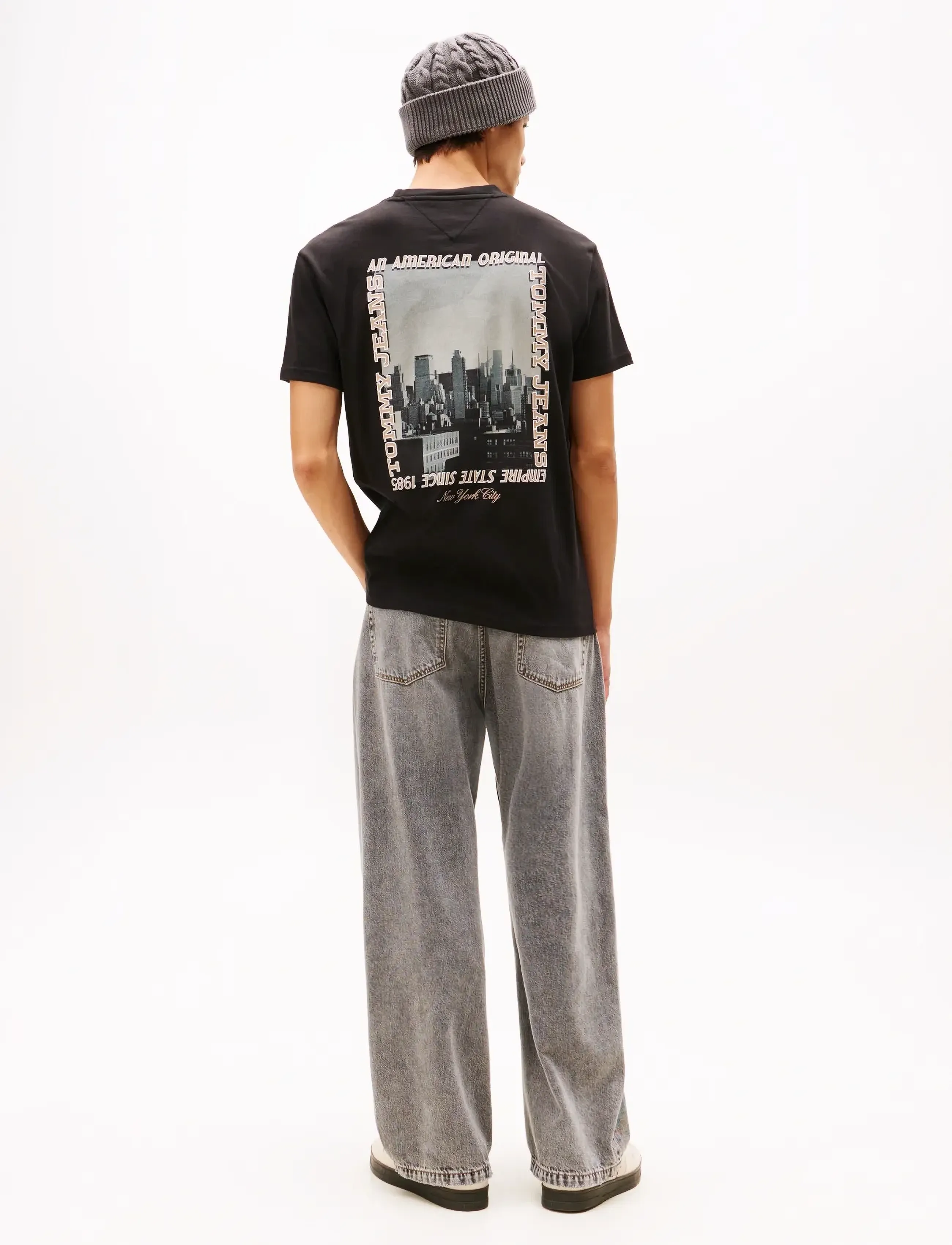 Tommy Jeans - TJM REG PHOTO TEE - stutterma bolir - black - 3