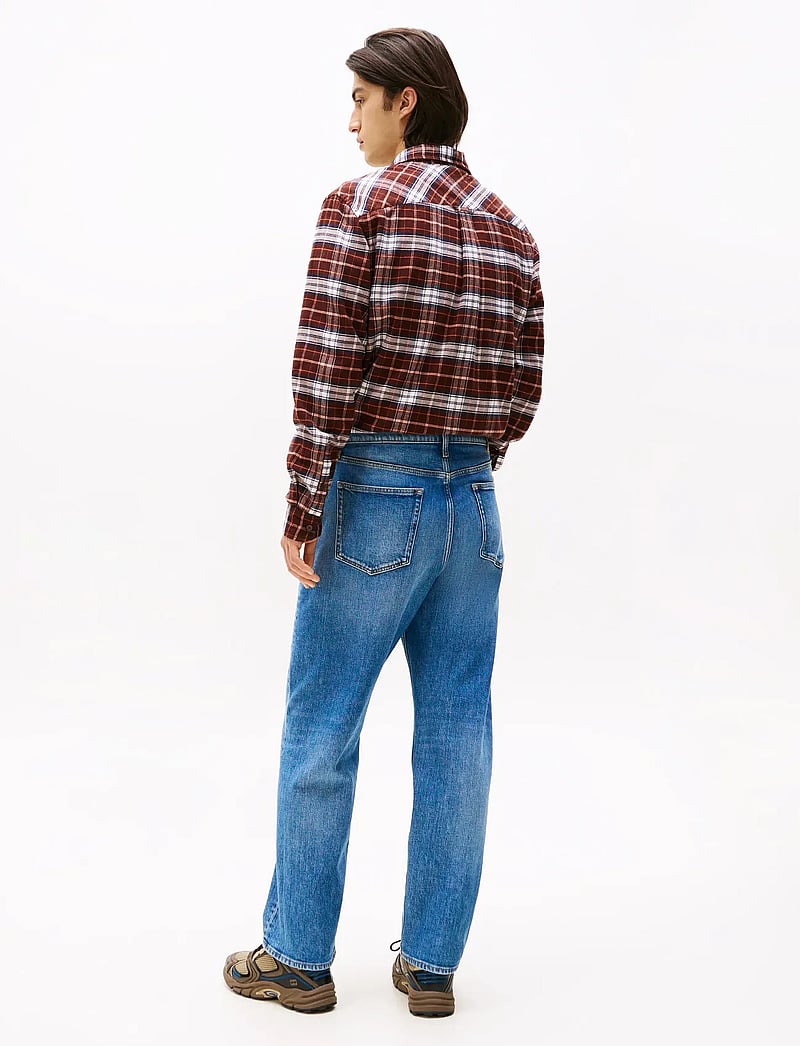 Tommy Jeans - SONNY RGLR TPRD BI0134 - tapered jeans - denim medium - 5