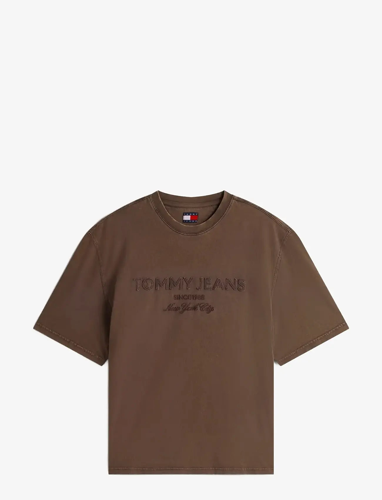 Tommy Jeans - TJM 90S NEW CLASSICS SS TEE - kortärmade t-shirts - black walnut - 1