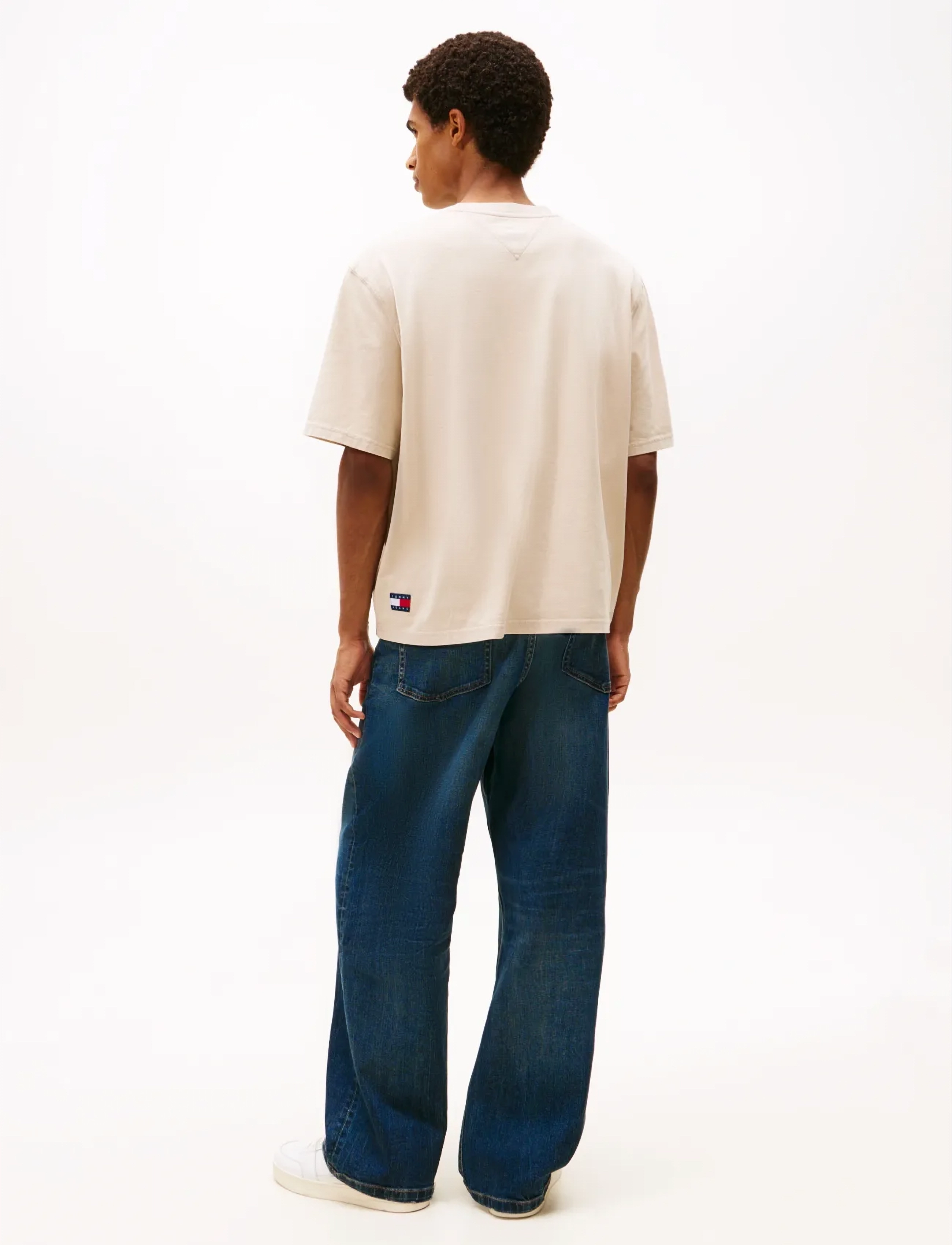 Tommy Jeans - TJM 90S NEW CLASSICS SS TEE - kurzärmelig - gulf sand - 3