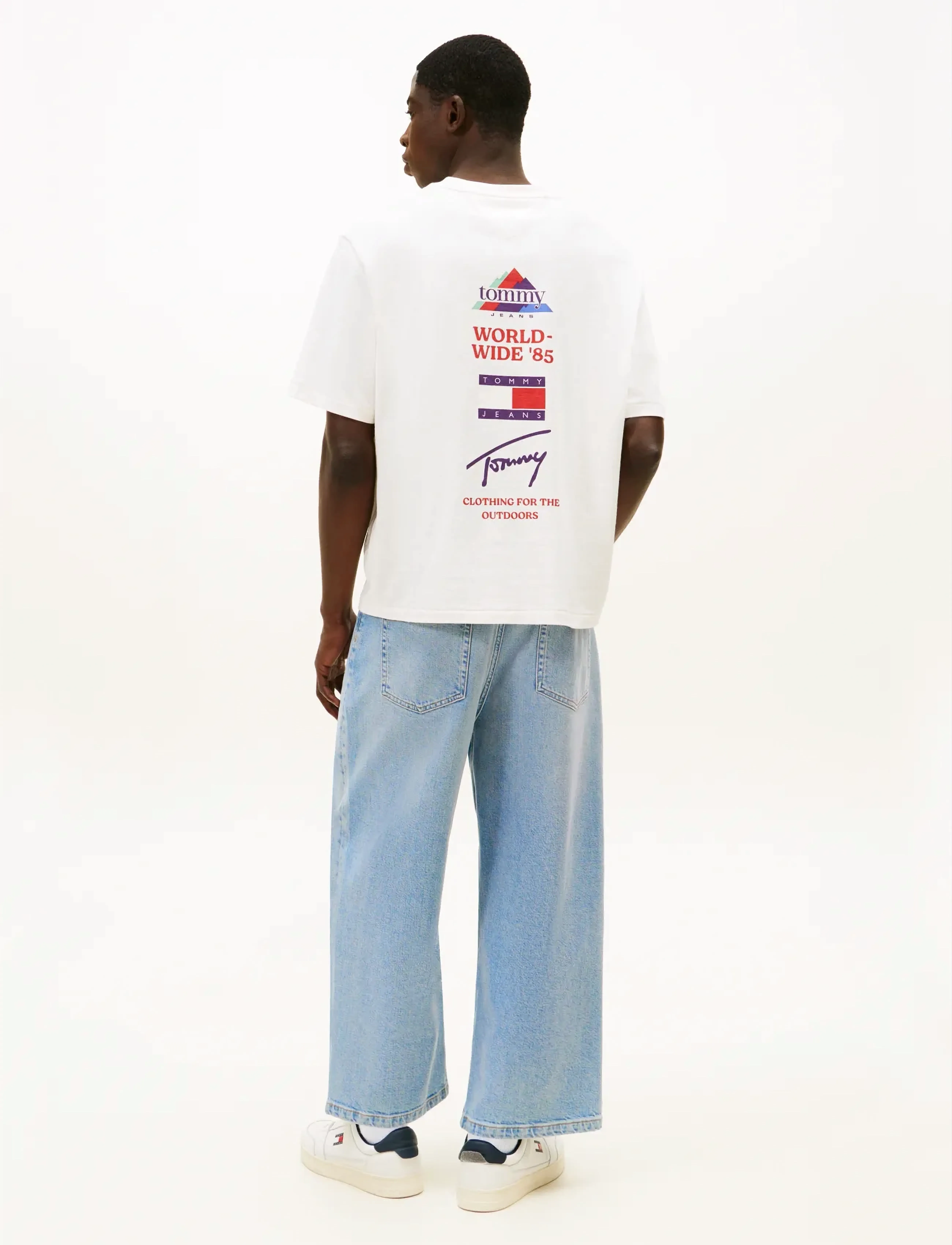 Tommy Jeans - TJM 90S PEAKS BACKPRINT SS TEE - short-sleeved t-shirts - ancient white - 2