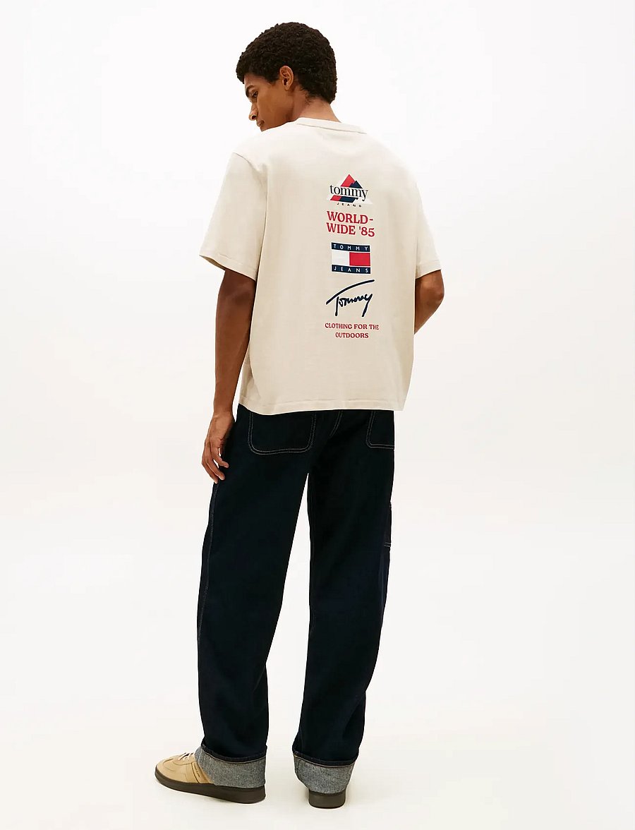 Tommy Jeans - TJM 90S PEAKS BACKPRINT SS TEE - short-sleeved t-shirts - gulf sand - 2