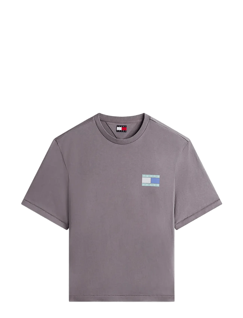 Tommy Jeans - TJM 90S PEAKS BACKPRINT SS TEE - kurzärmelig - washed black - 1