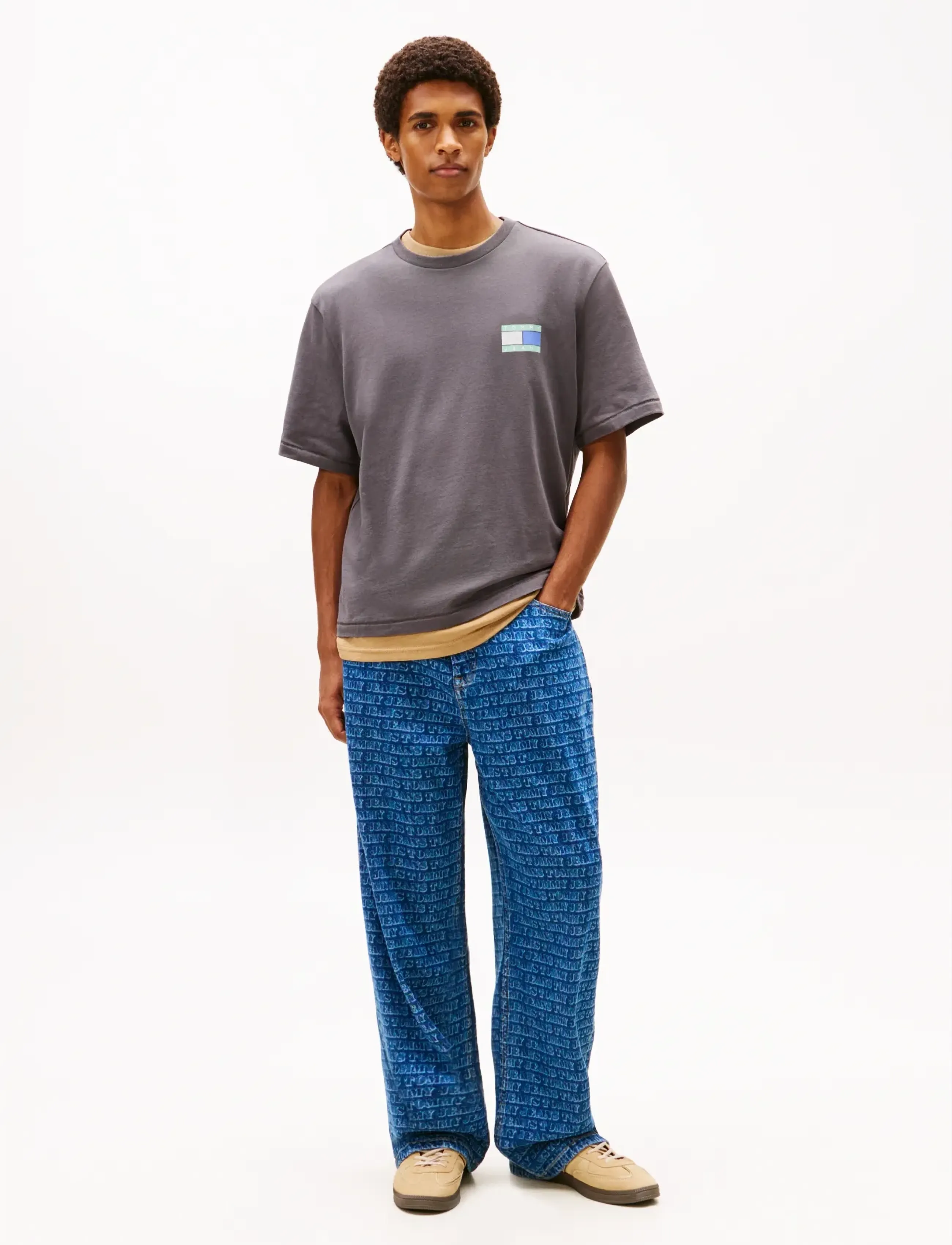 Tommy Jeans - TJM 90S PEAKS BACKPRINT SS TEE - kurzärmelig - washed black - 4