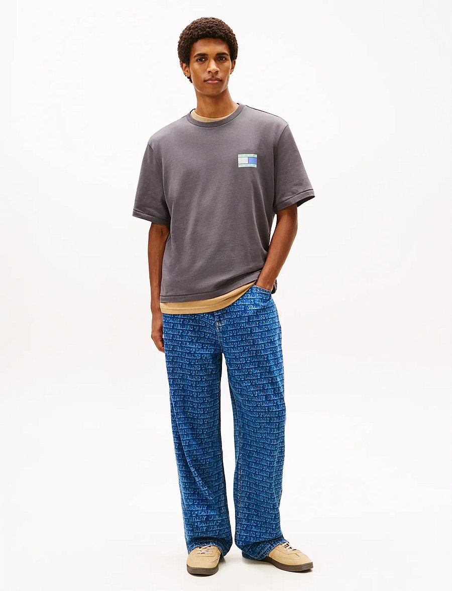 Tommy Jeans - TJM 90S PEAKS BACKPRINT SS TEE - kurzärmelige t-shirts - washed black - 4
