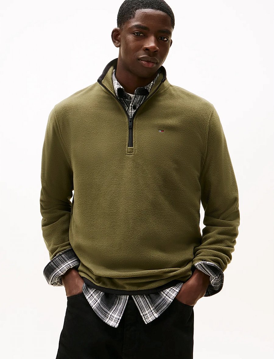 Tommy Jeans - TJM REG S FLAG POLAR FLEECE QZ - pullover mit halbem reißverschluss - dark greenery - 0