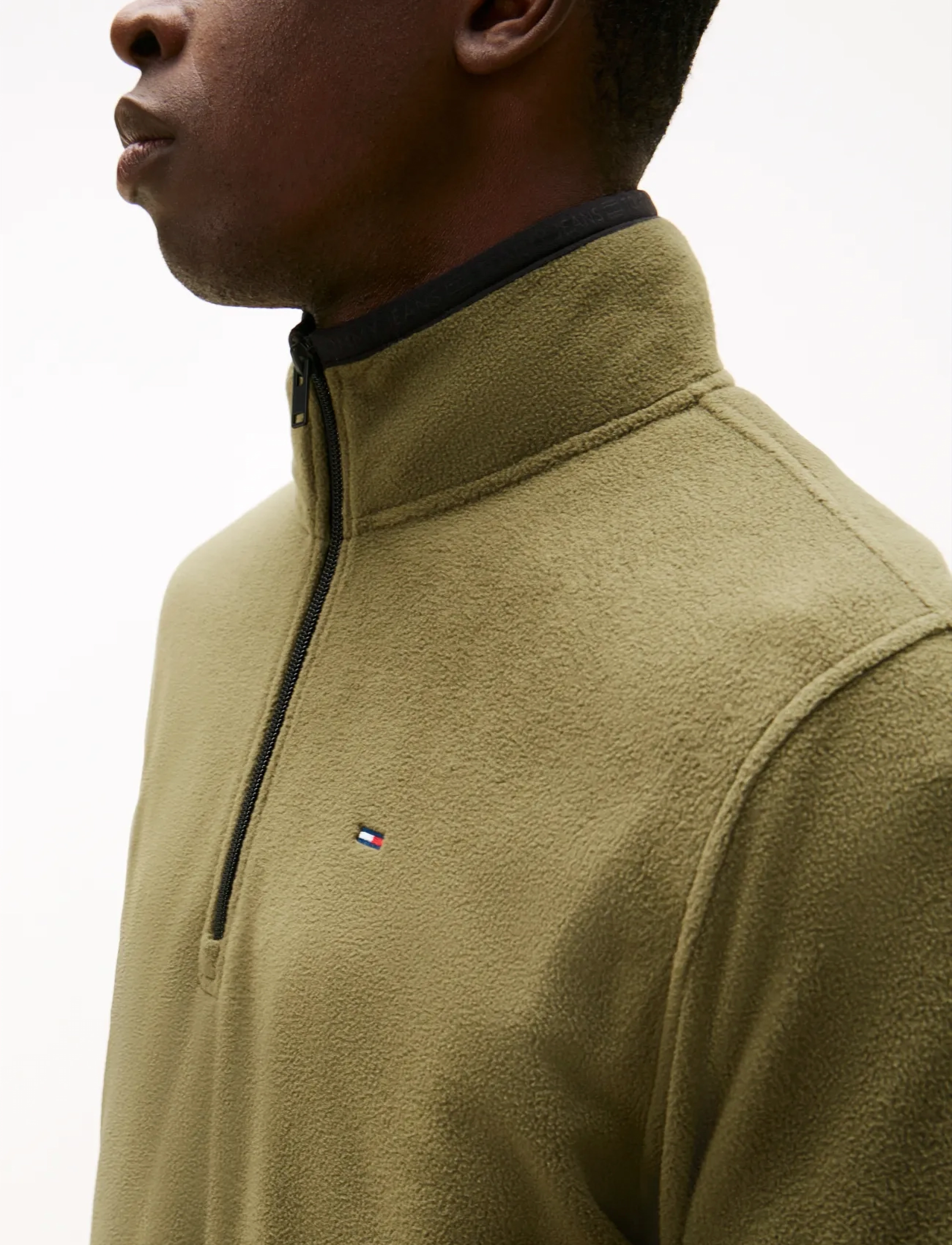 Tommy Jeans - TJM REG S FLAG POLAR FLEECE QZ - halfzip strik - dark greenery - 4