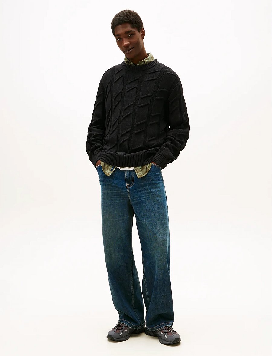 Tommy Jeans - TJM REG CHUNKY CABLE KNT SWT EXT - rundhalsad - black - 2