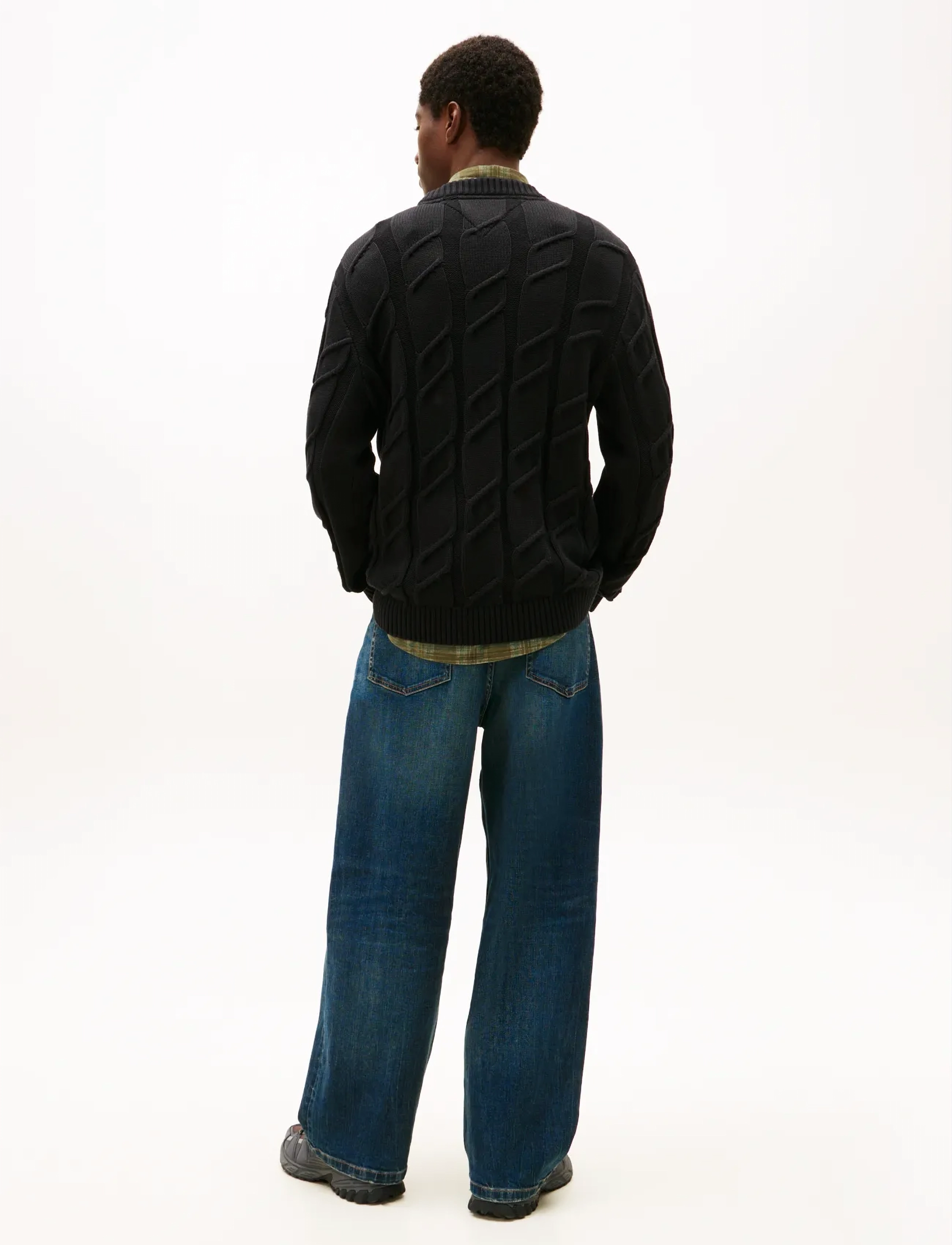 Tommy Jeans - TJM REG CHUNKY CABLE KNT SWT EXT - round necks - black - 3