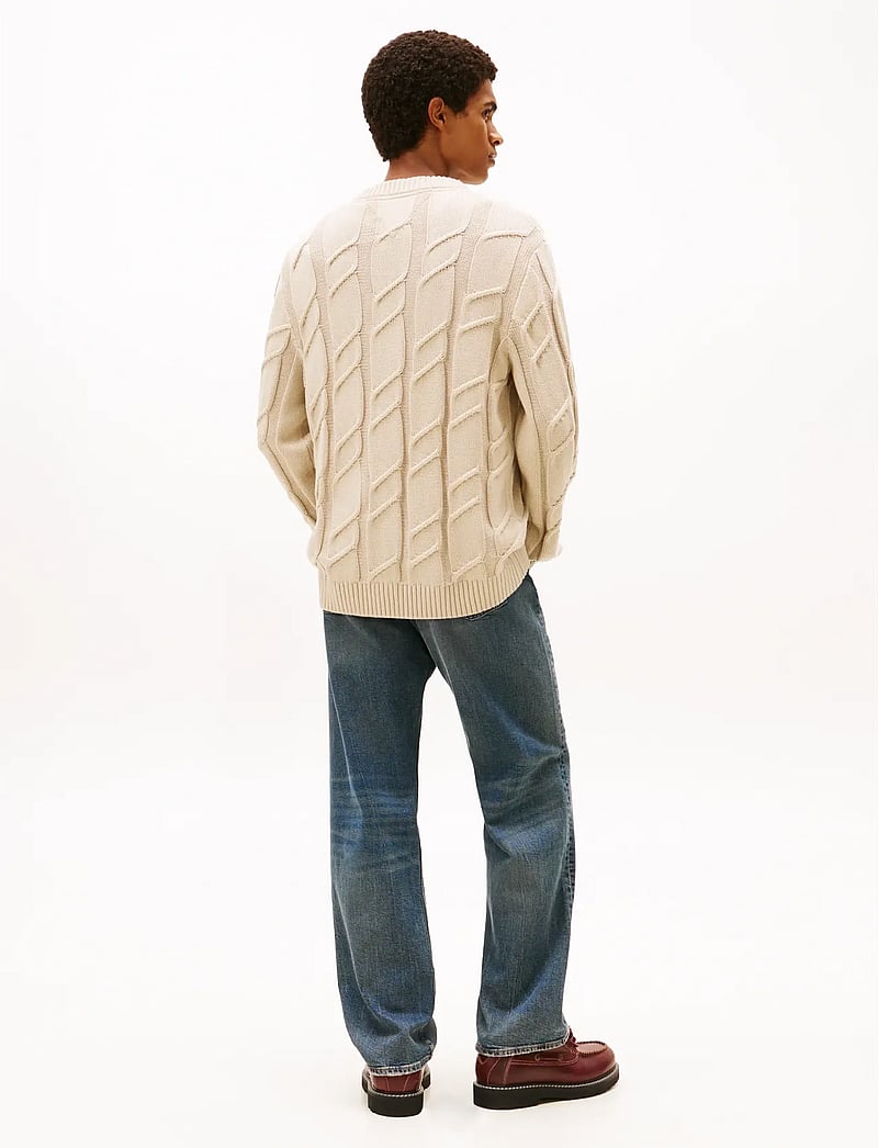 Tommy Jeans - TJM REG CHUNKY CABLE KNT SWT EXT - rundhalsad - gulf sand - 2