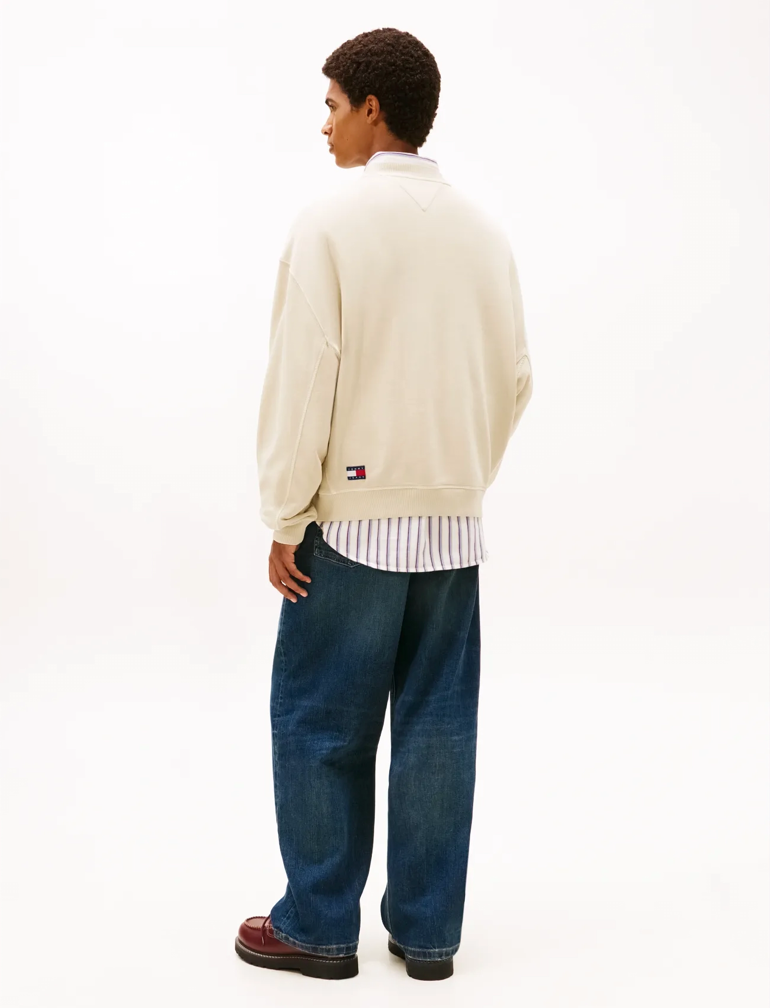 Tommy Jeans - TJM 90S GMD NEW CLASSICS CREW - shoppa efter stil - gulf sand - 2
