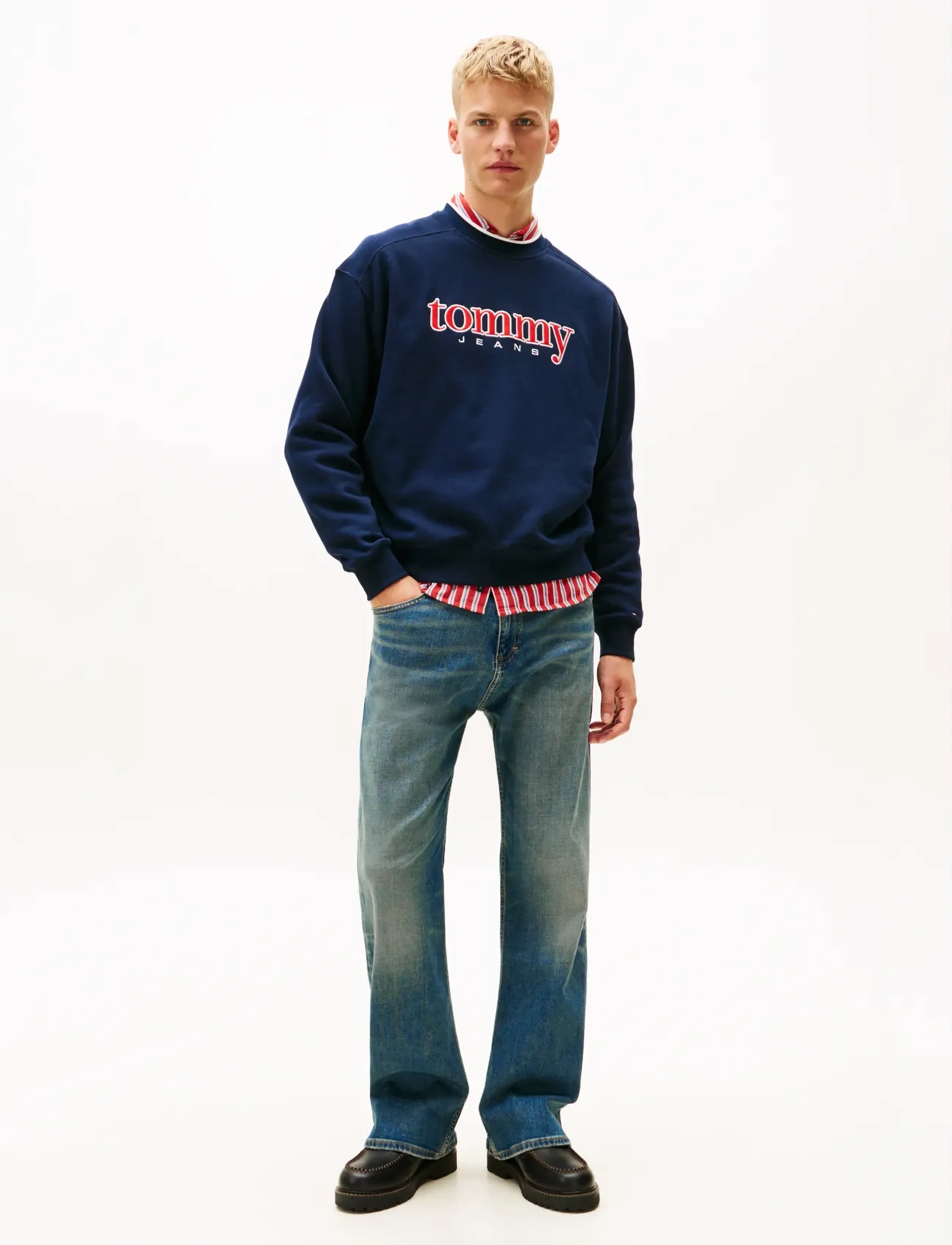 Tommy Jeans - TJM 90S TEXTURE GRAPHIC CREW - shoppa efter stil - dark night navy - 2