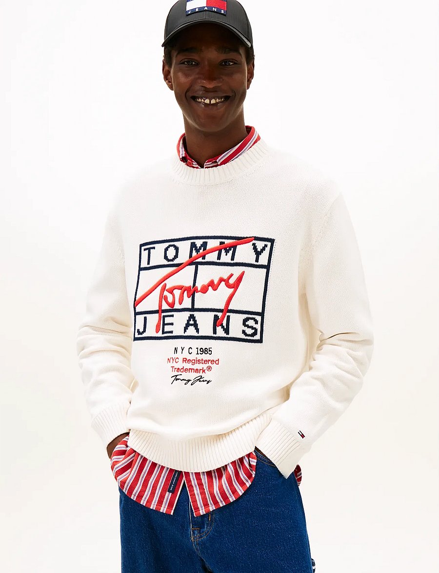 Tommy Jeans - TJM REG SIGNATURE SWEATER EXT - sweatshirts - ancient white - 0