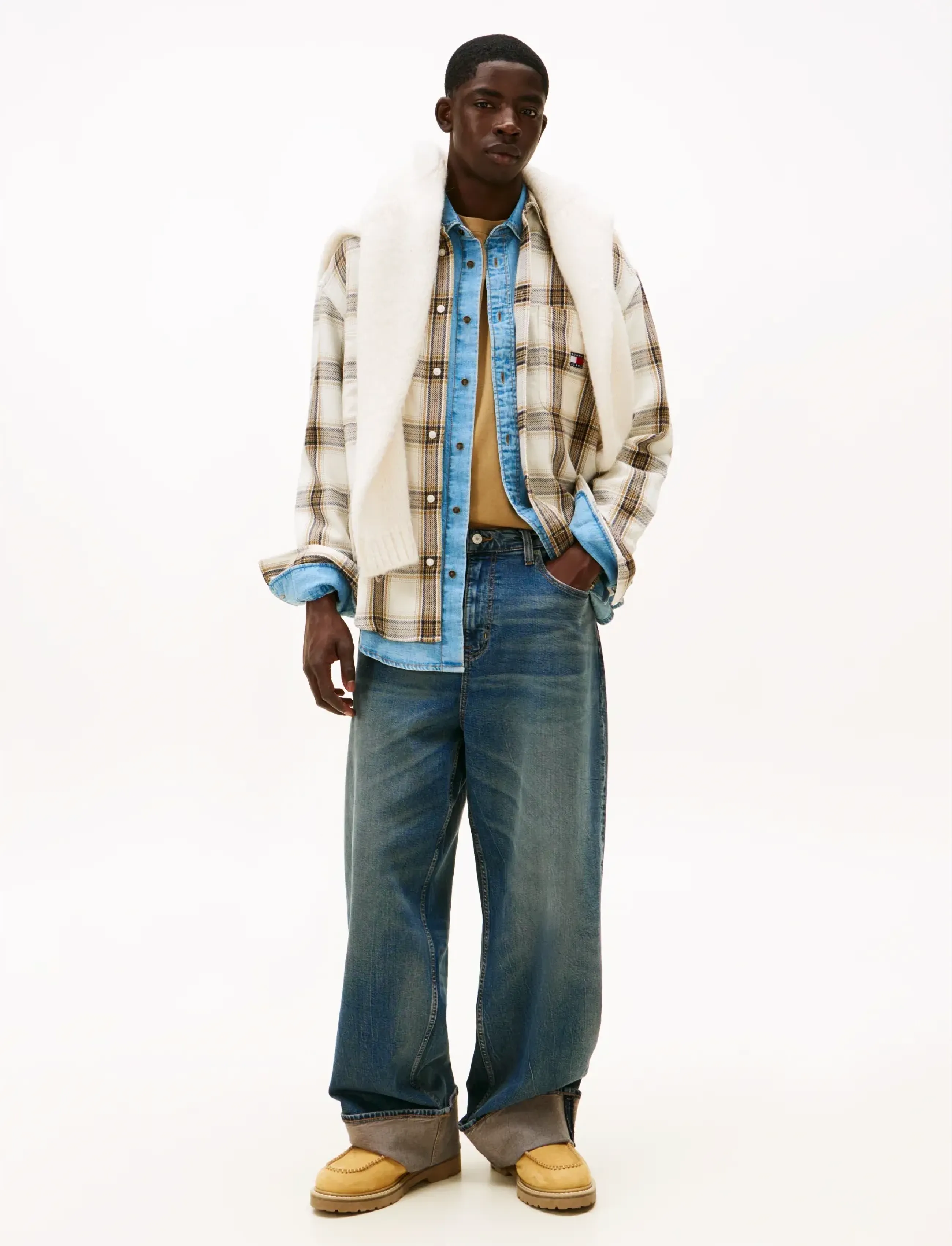 Tommy Jeans - TJM RLX CHECK BRUSHED OS EXT - rutiga skjortor - ancient white check - 2