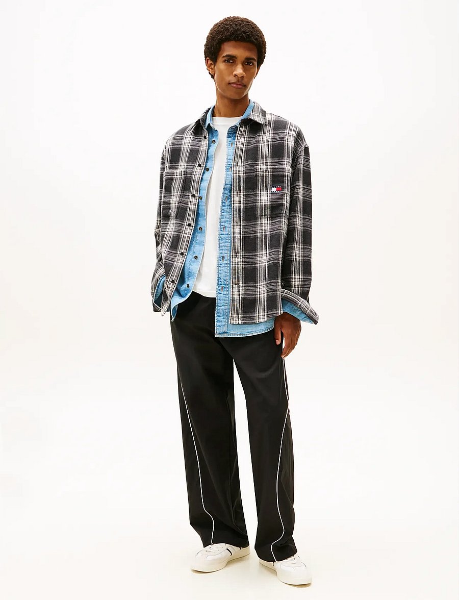 Tommy Jeans - TJM RLX CHECK BRUSHED OS EXT - karierte hemden - black check - 2