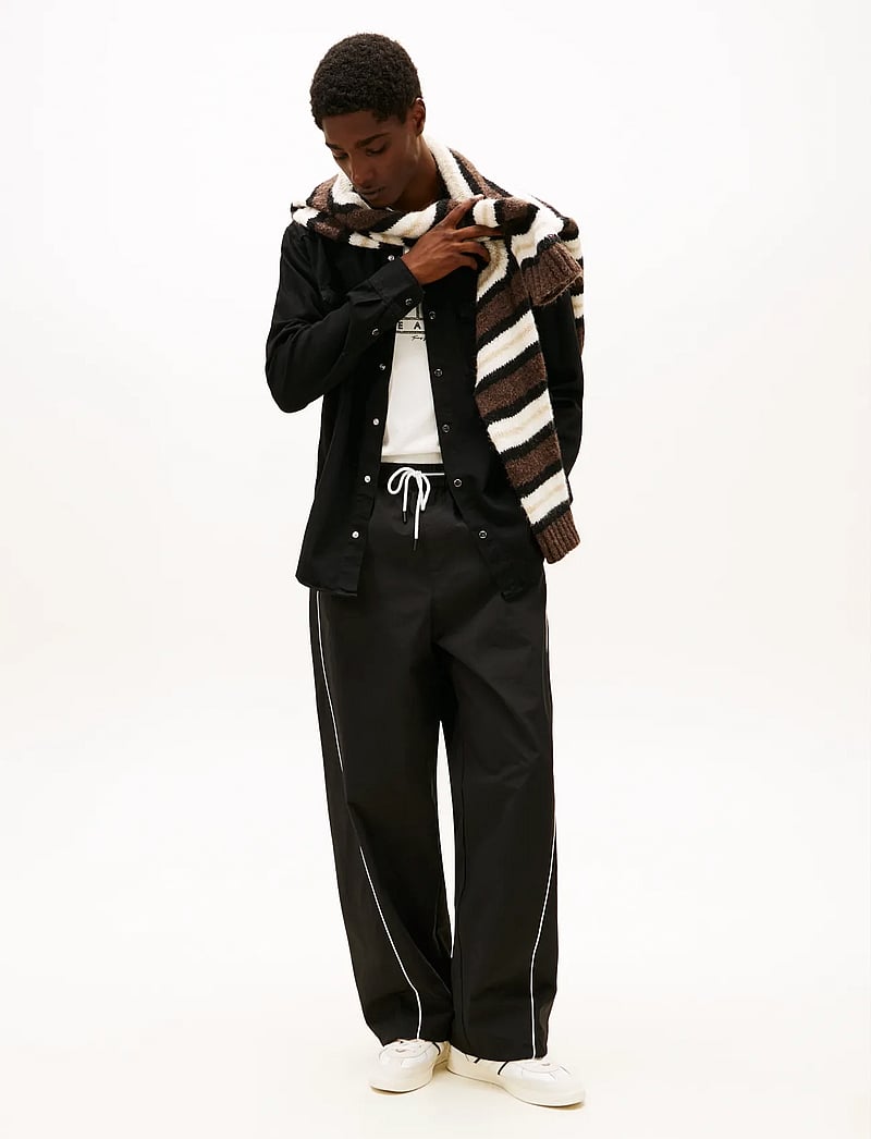 Tommy Jeans - WESTERN SHIRT EI4089 - jeanshemden - denim black - 2