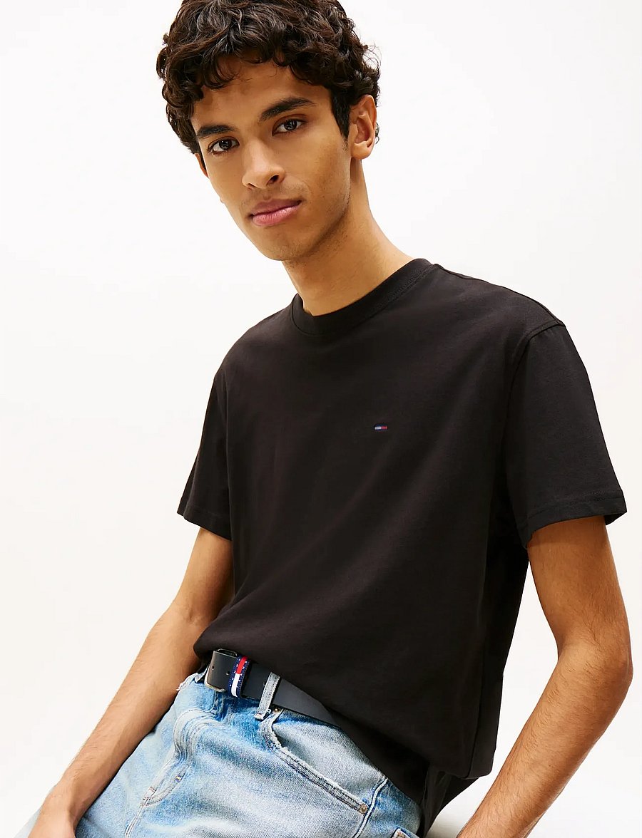 Tommy Jeans - TJM REG SFLAG SS TEE EXT - lühikeste varrukatega t-särgid - black - 4