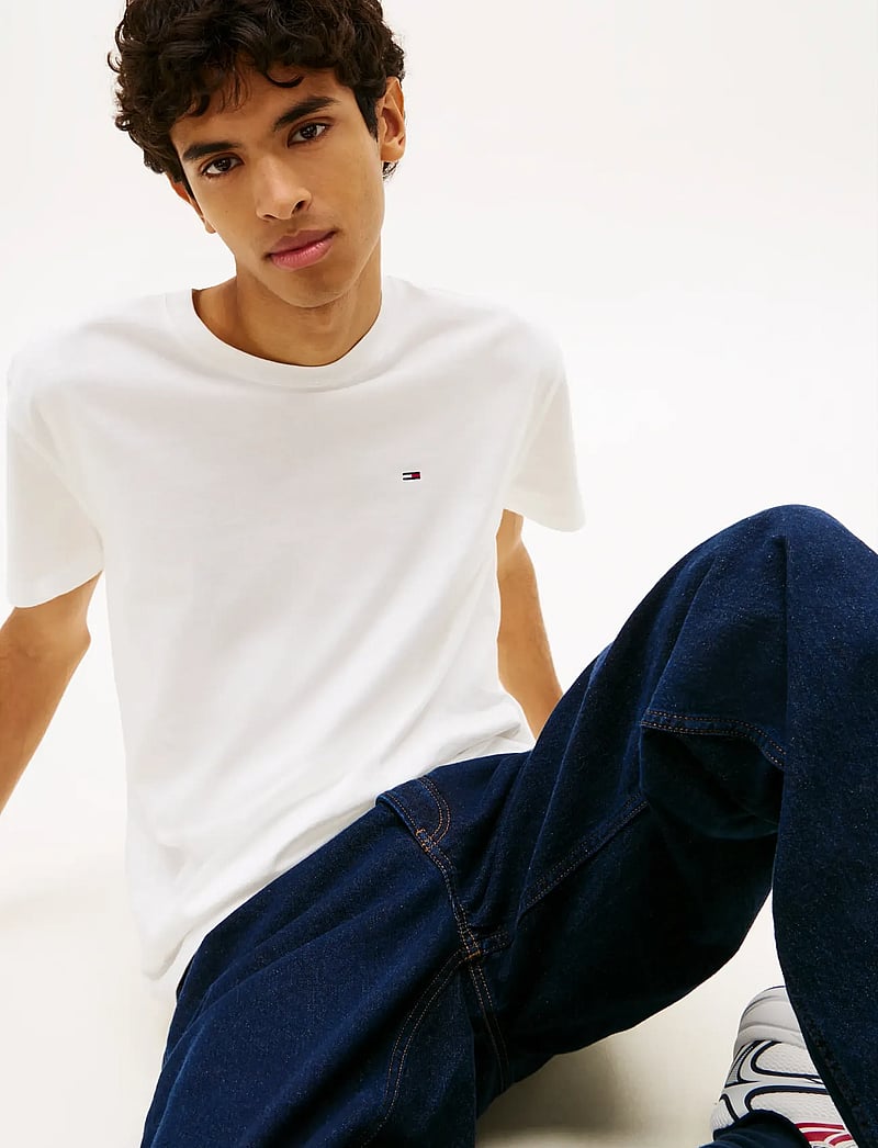 Tommy Jeans - TJM REG SFLAG SS TEE EXT - kurzärmelig - ecru - 4