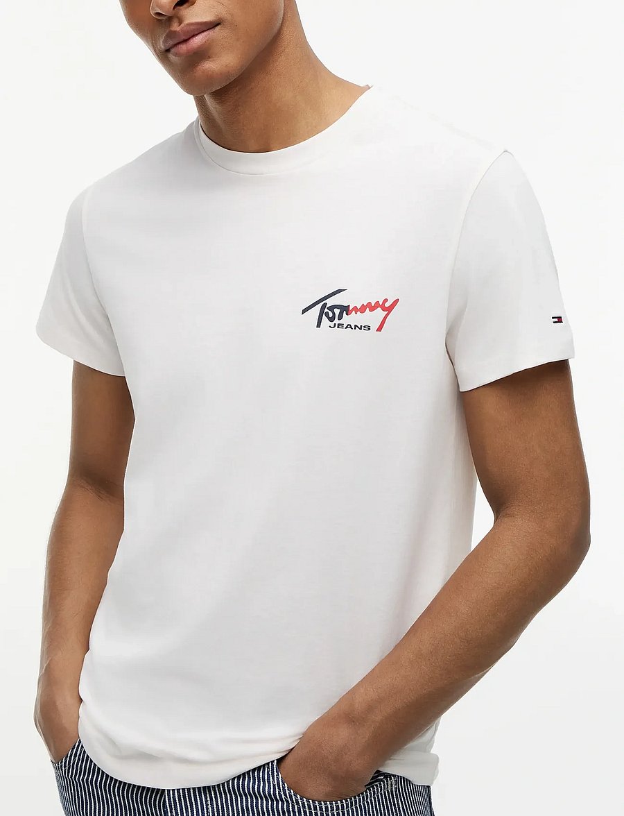 Tommy Jeans - TJM SLIM SIGN CHEST SS TEE EXT - short-sleeved t-shirts - ancient white - 3