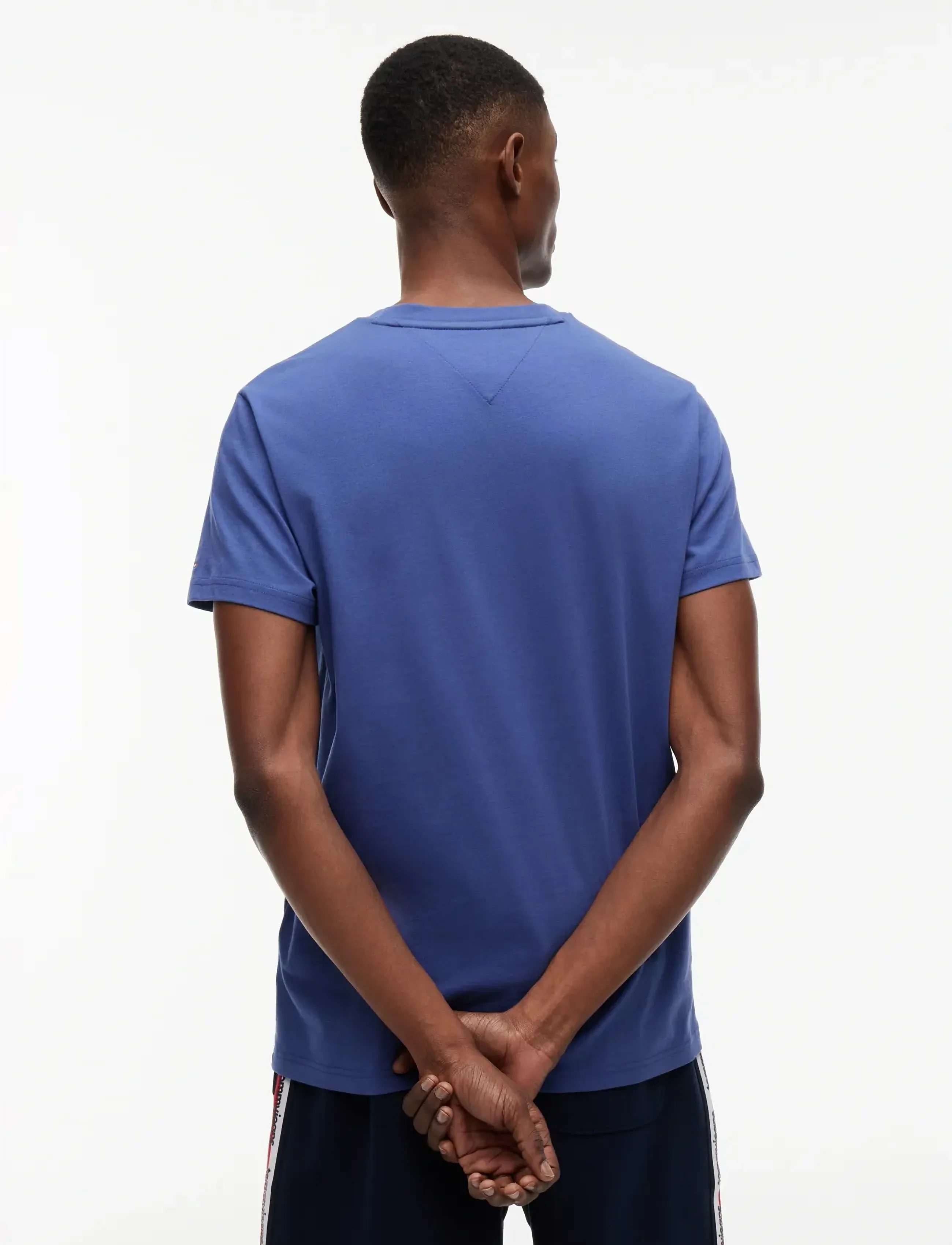 Tommy Jeans - TJM SLIM SIGN CHEST SS TEE EXT - kortærmede t-shirts - blue storm - 2