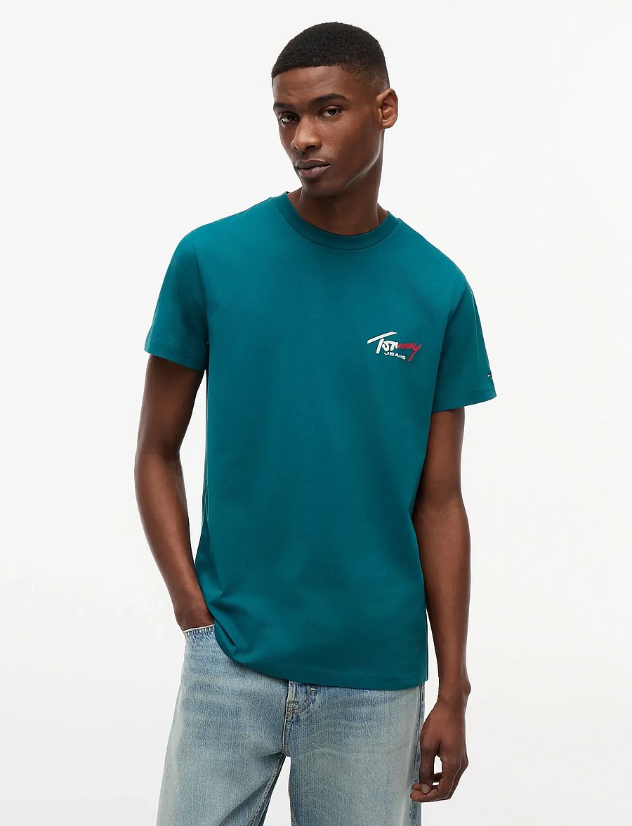 Tommy Jeans - TJM SLIM SIGN CHEST SS TEE EXT - short-sleeved t-shirts - polar teal - 0