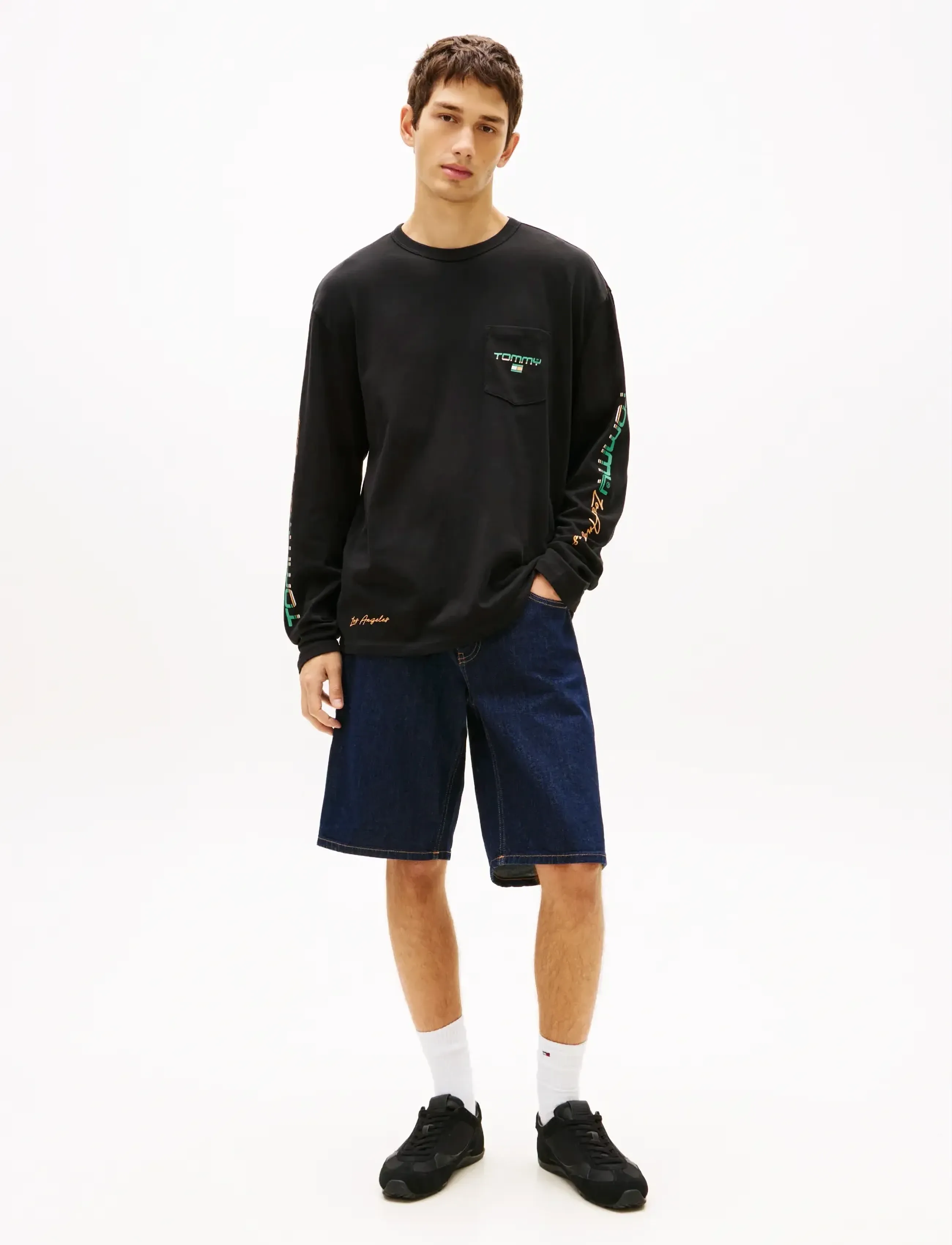 Tommy Jeans - TJM RLX LA LS TEE - langærmede t-shirts - black - 3